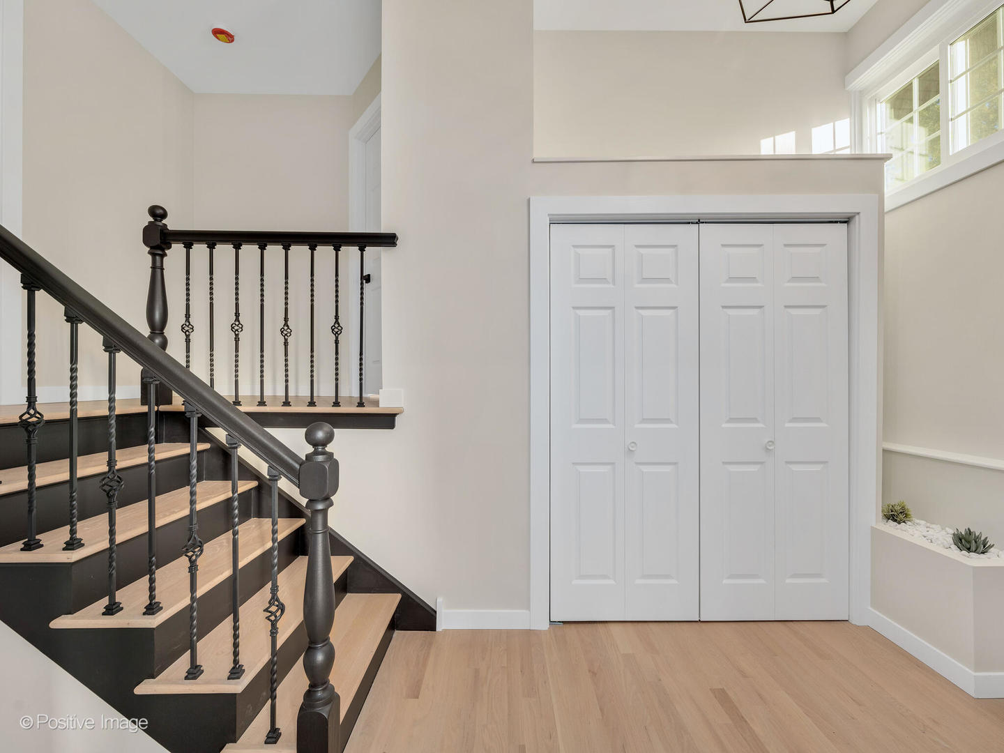 208 E Harrison Road