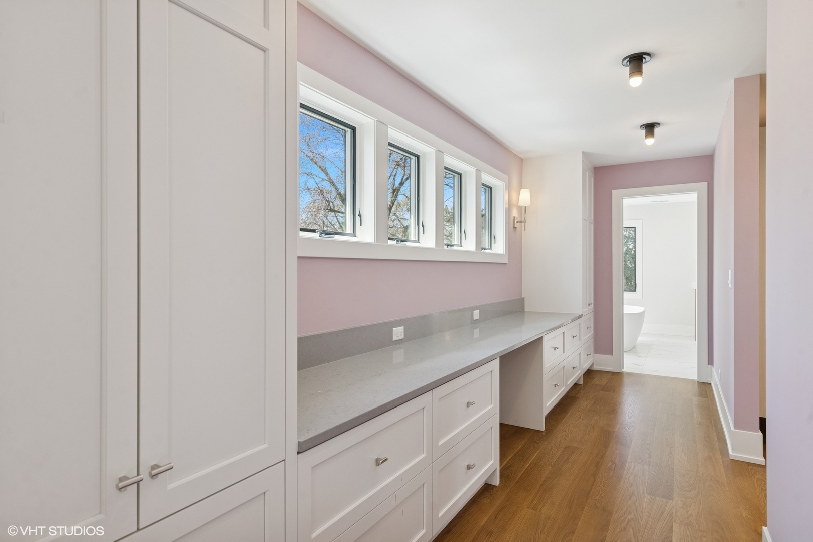 448 W Elm Park Avenue