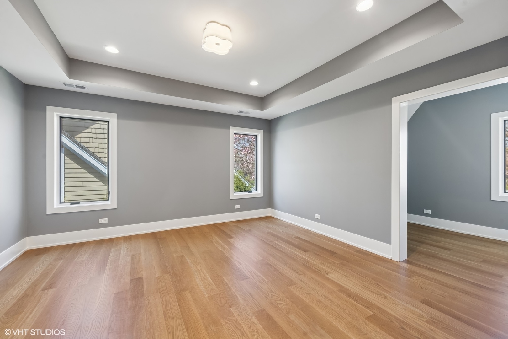 448 W Elm Park Avenue