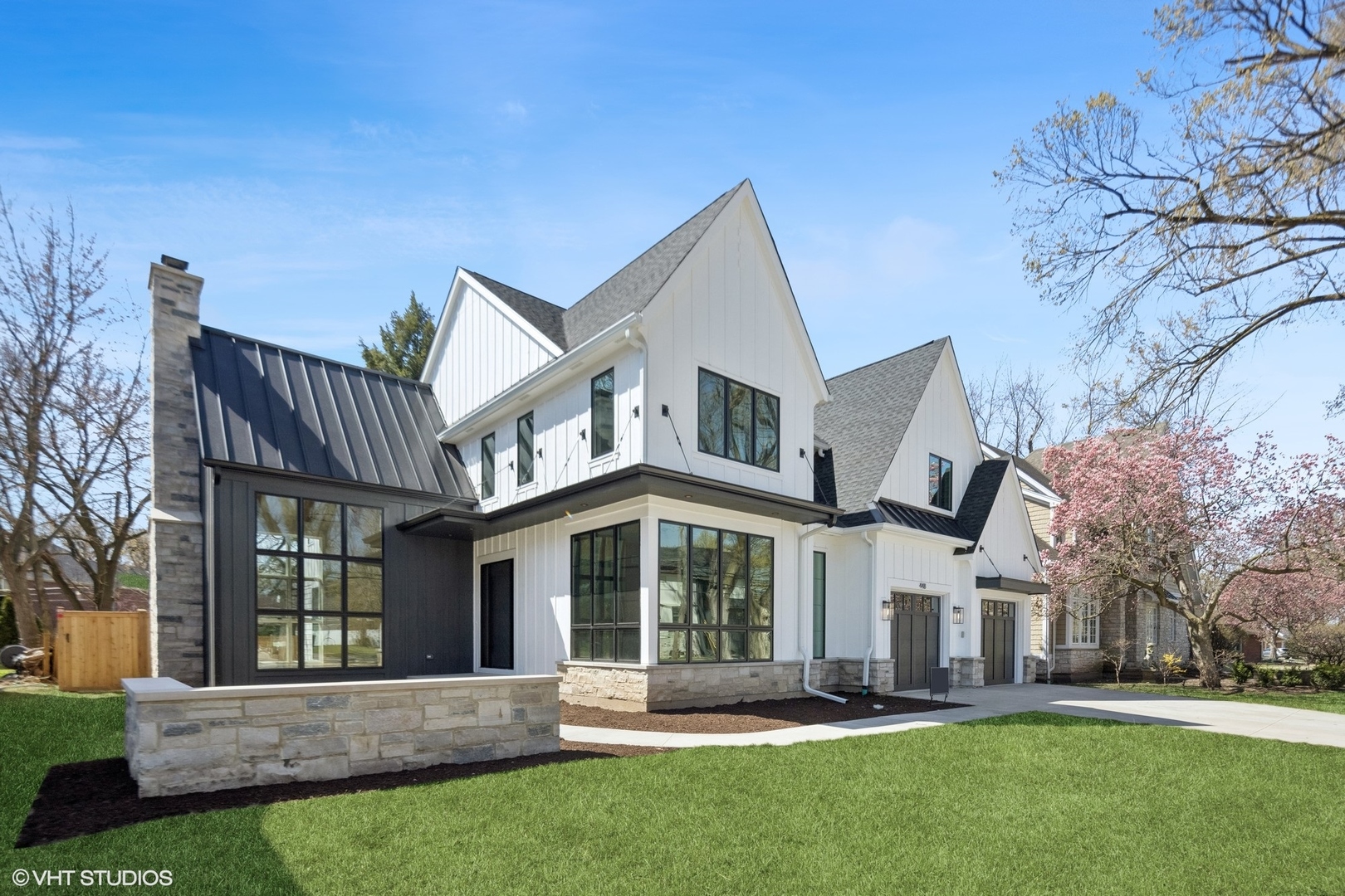 448 W Elm Park Avenue