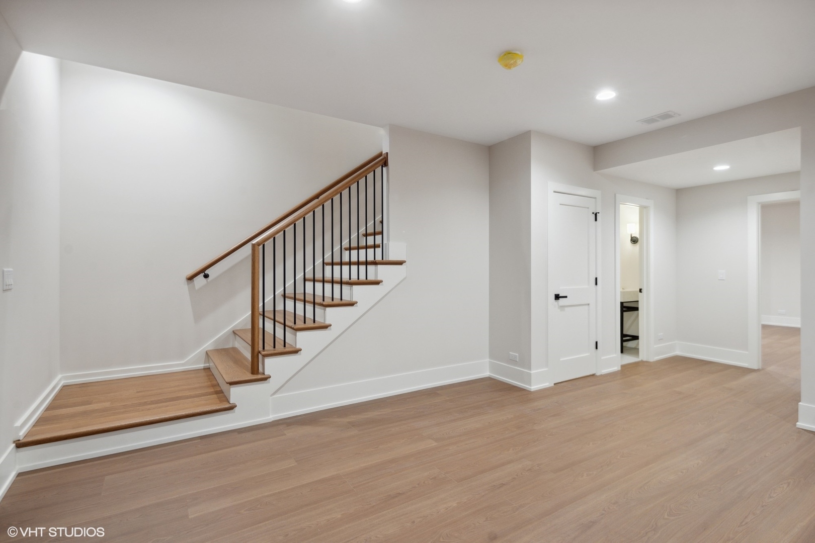 448 W Elm Park Avenue