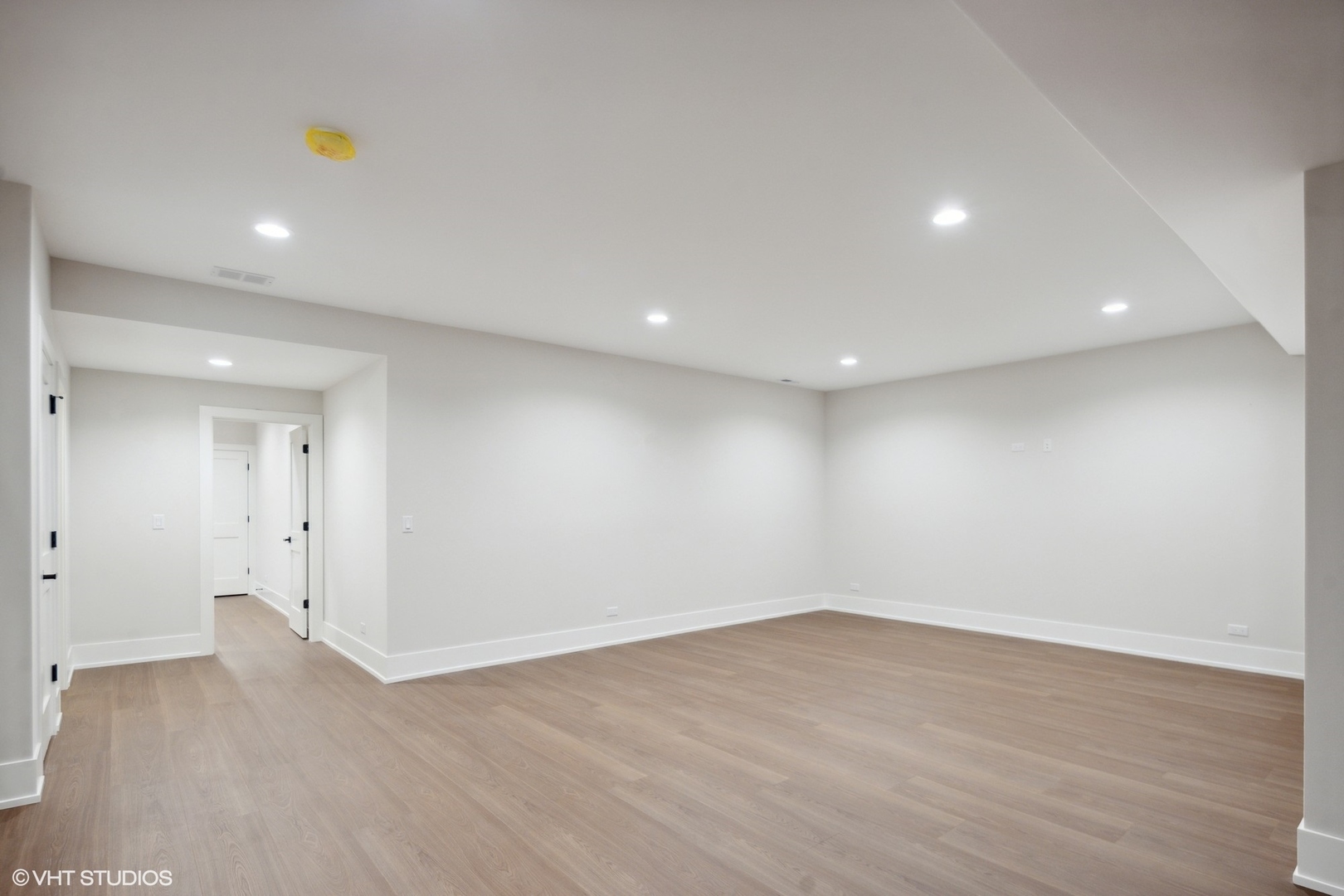 448 W Elm Park Avenue