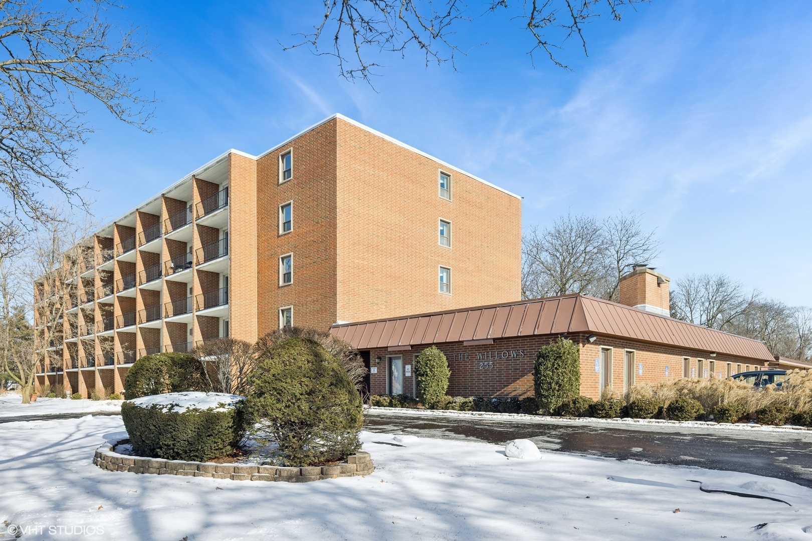 255 S West Avenue Unit: 507