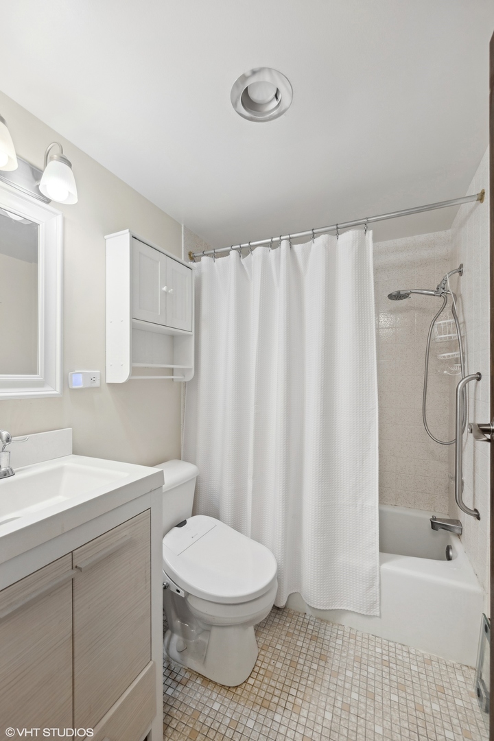 255 S West Avenue Unit: 507