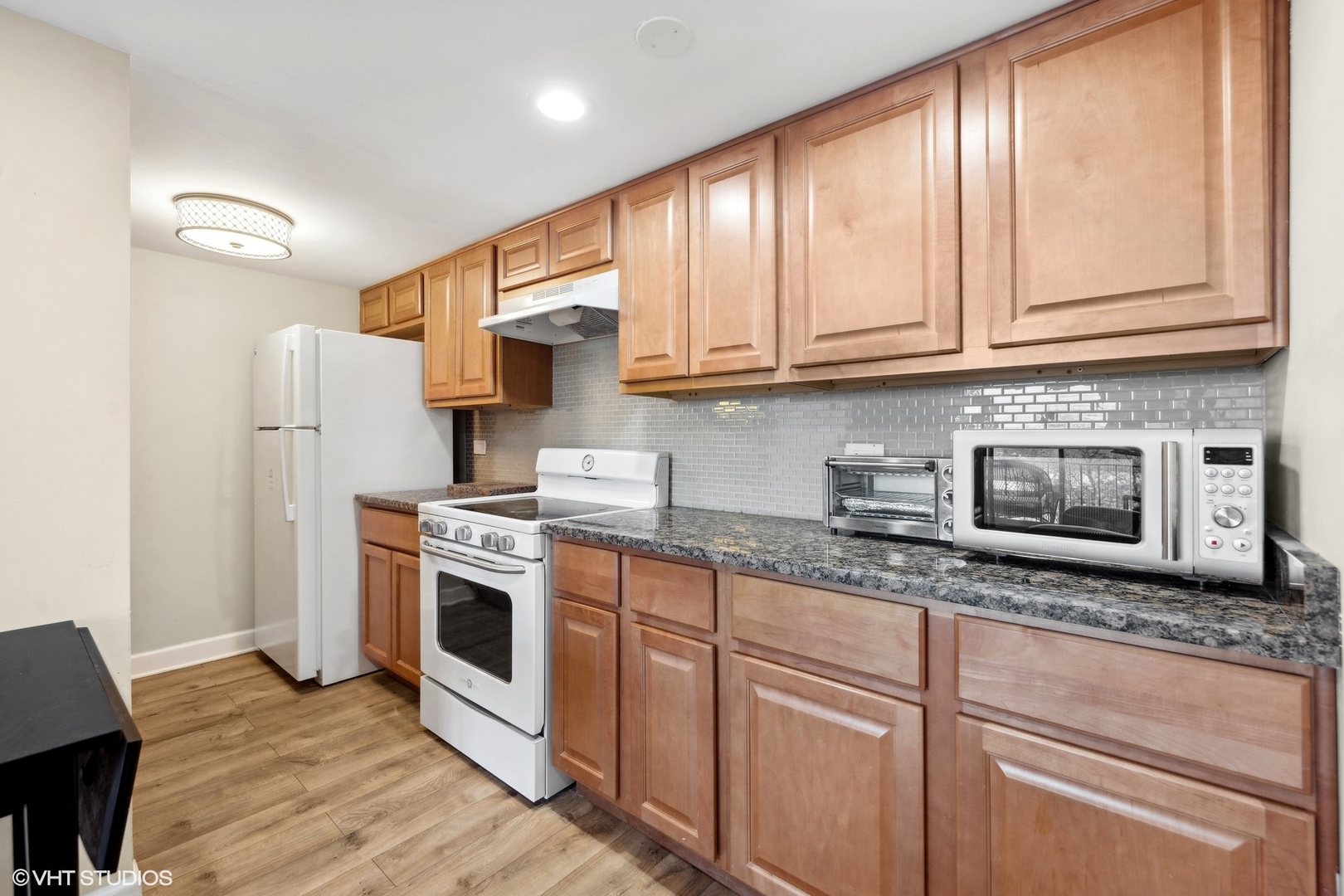 255 S West Avenue Unit: 507
