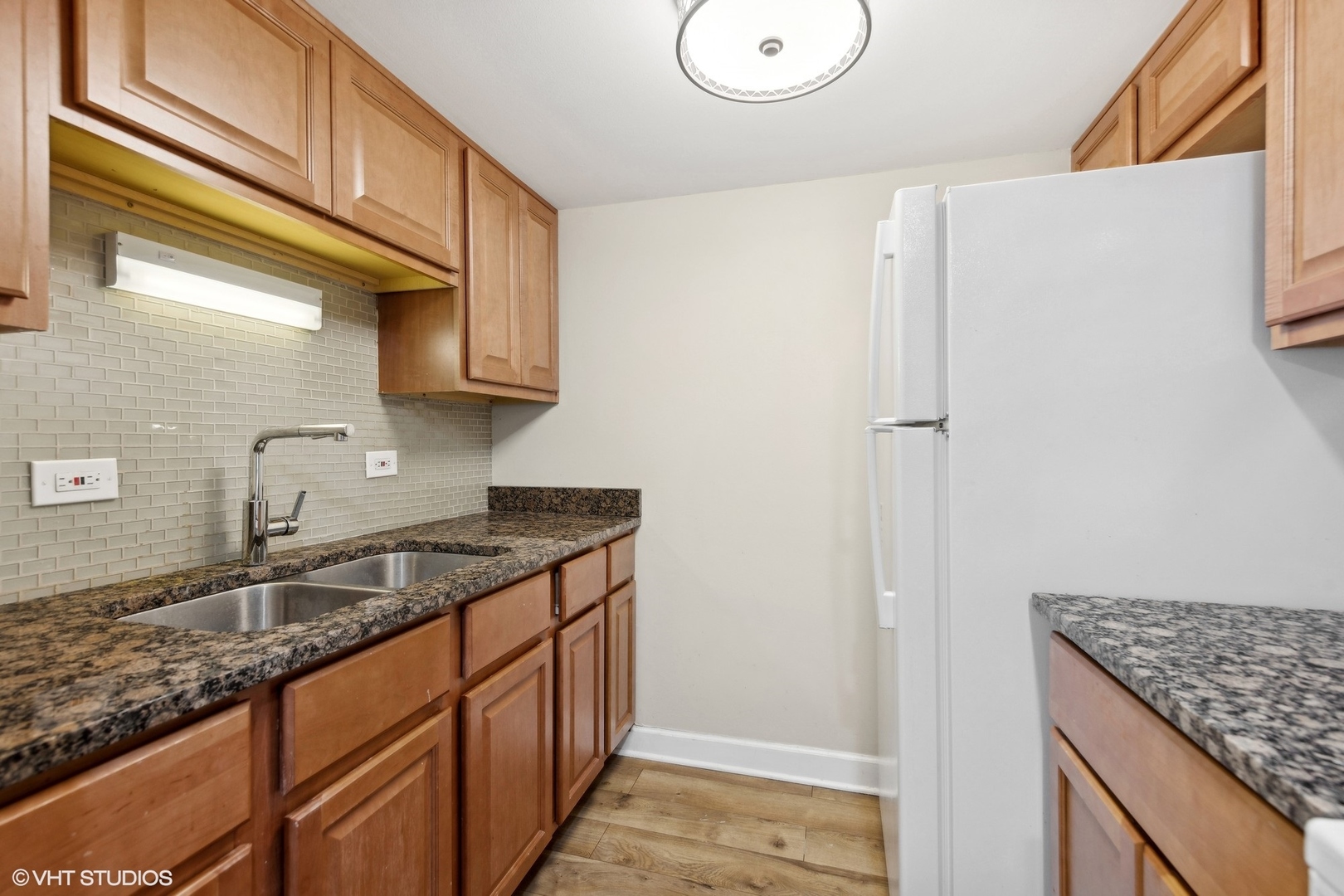 255 S West Avenue Unit: 507