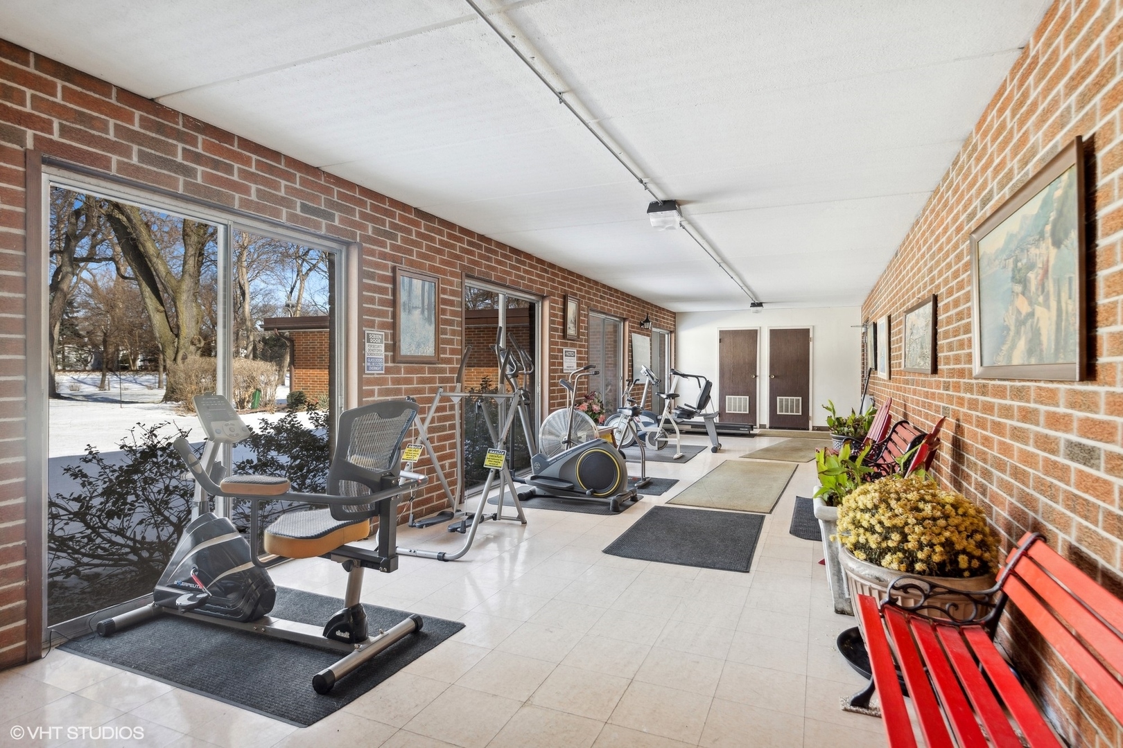 255 S West Avenue Unit: 507
