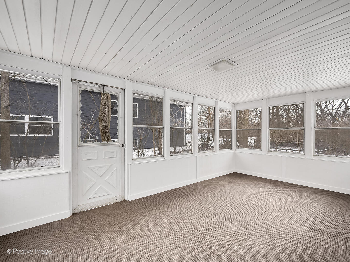 18w711 13th Street