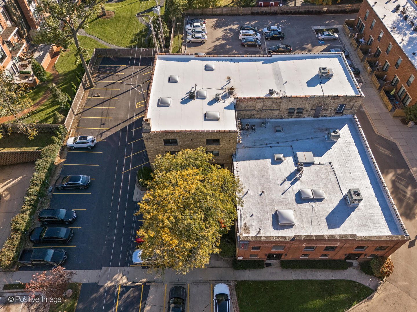 660 La Salle Place