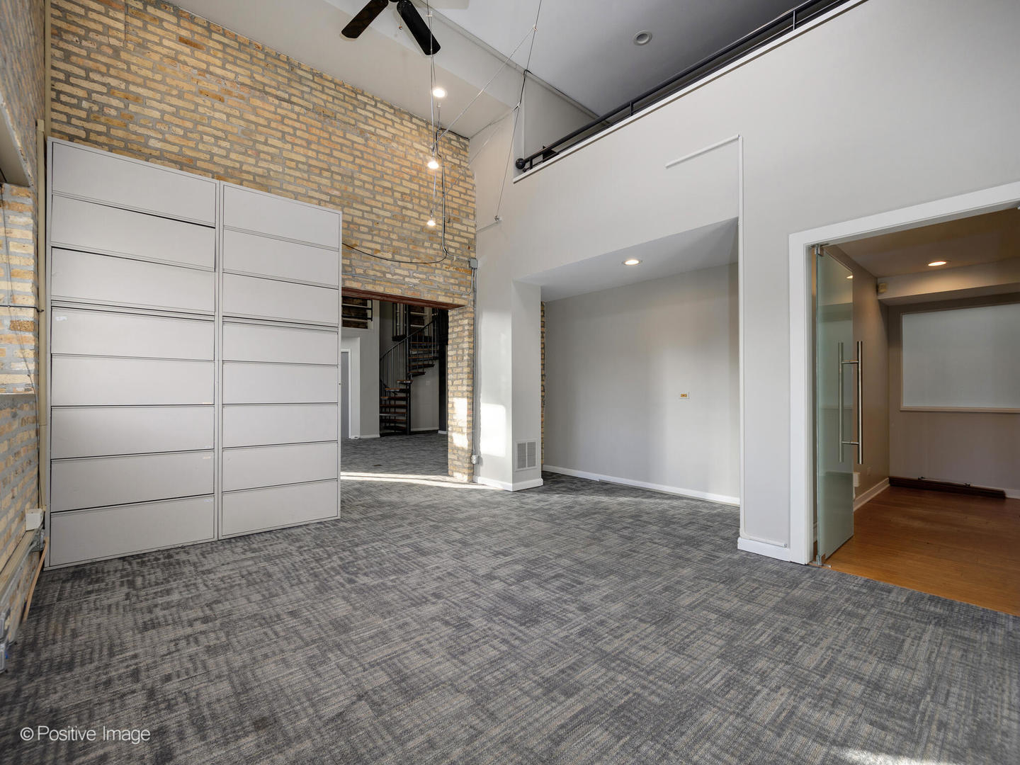 660 La Salle Place