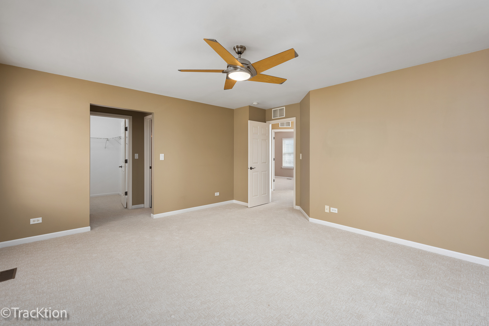 1119 BARTHOLDI Court