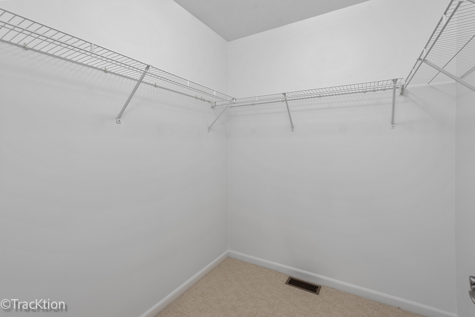 1119 BARTHOLDI Court
