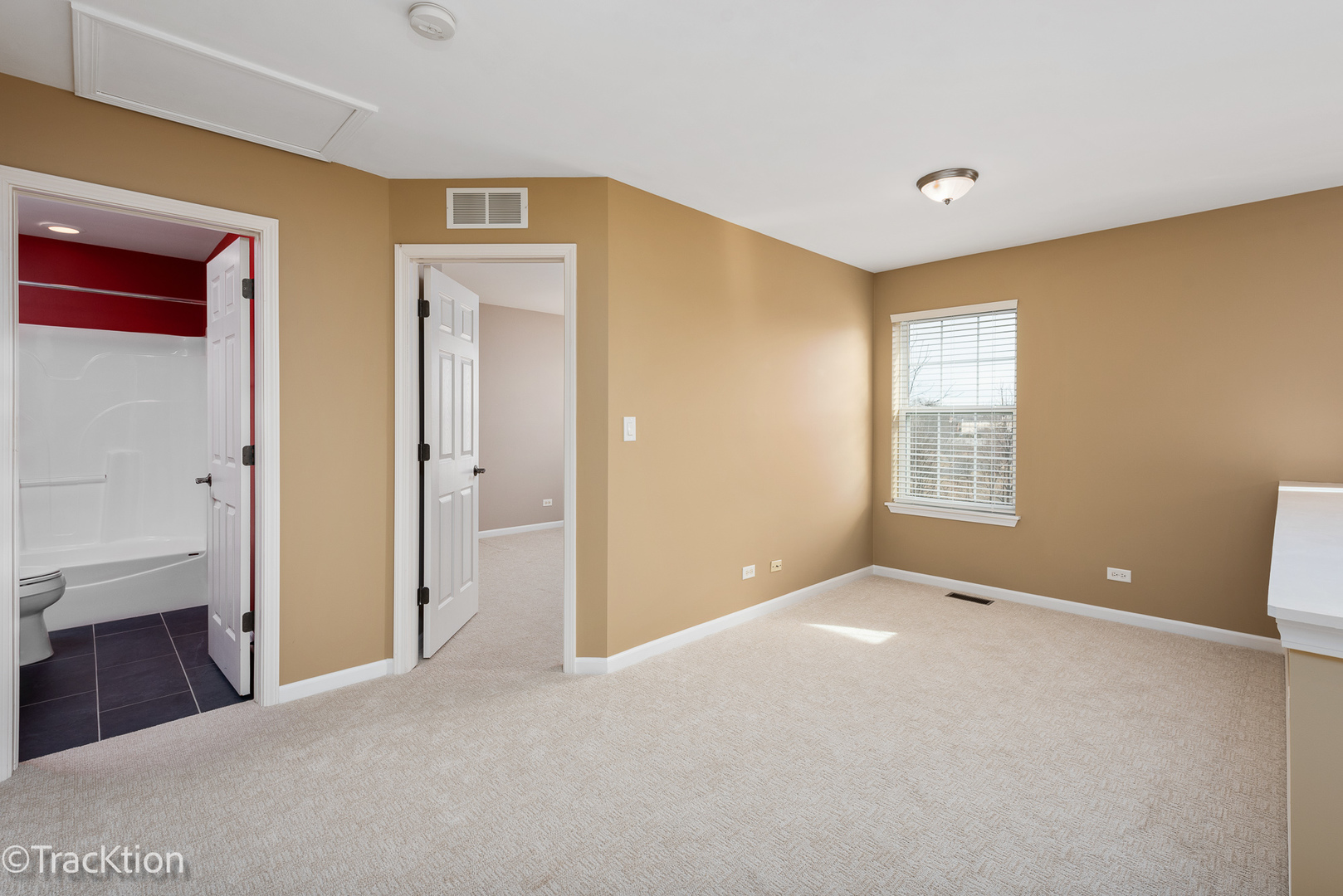 1119 BARTHOLDI Court