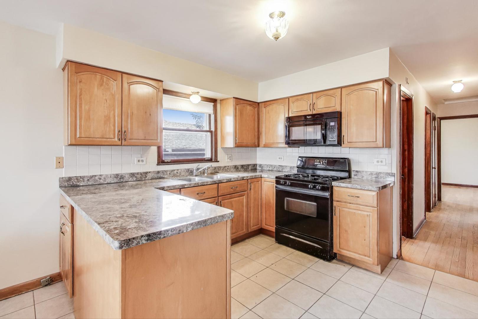 128 E Natoma Avenue