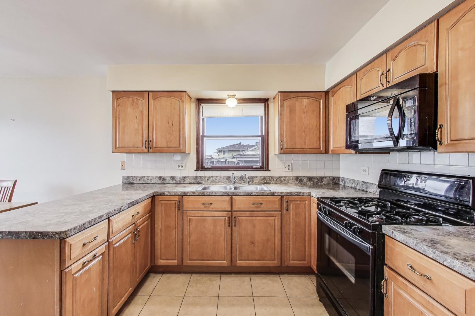 128 E Natoma Avenue