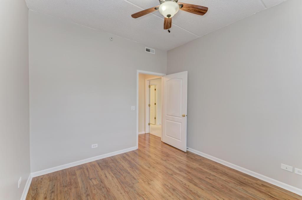 111 N Larch Avenue Unit: 306