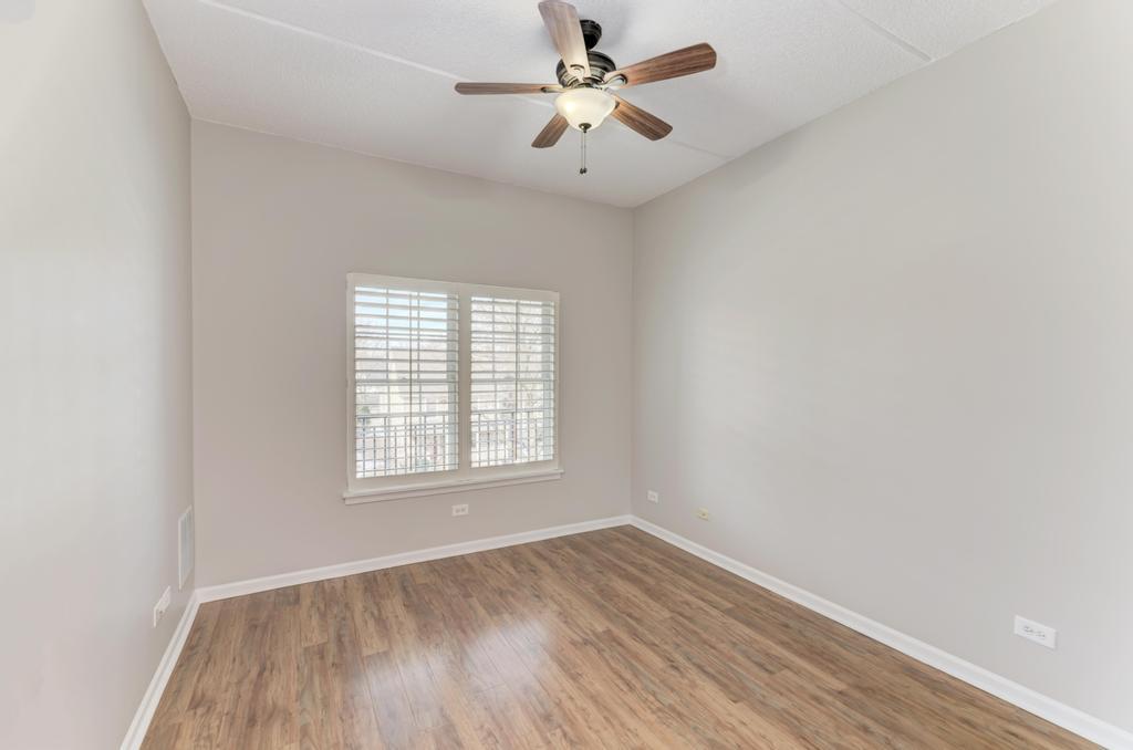 111 N Larch Avenue Unit: 306