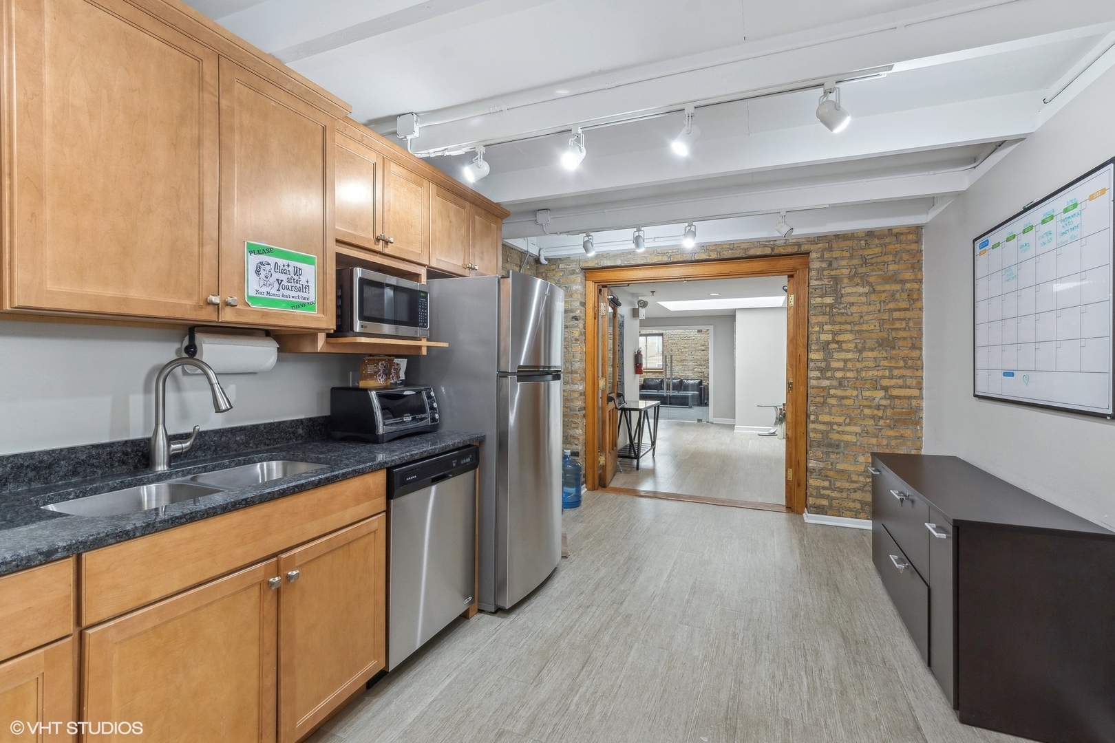 660 La Salle Place Unit: SPDC-VU1