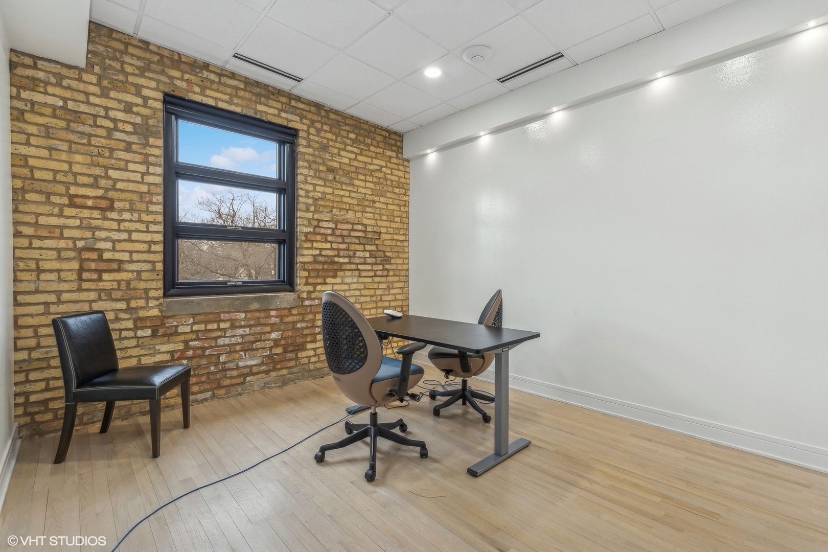 660 La Salle Place Unit: SPDC-VU1