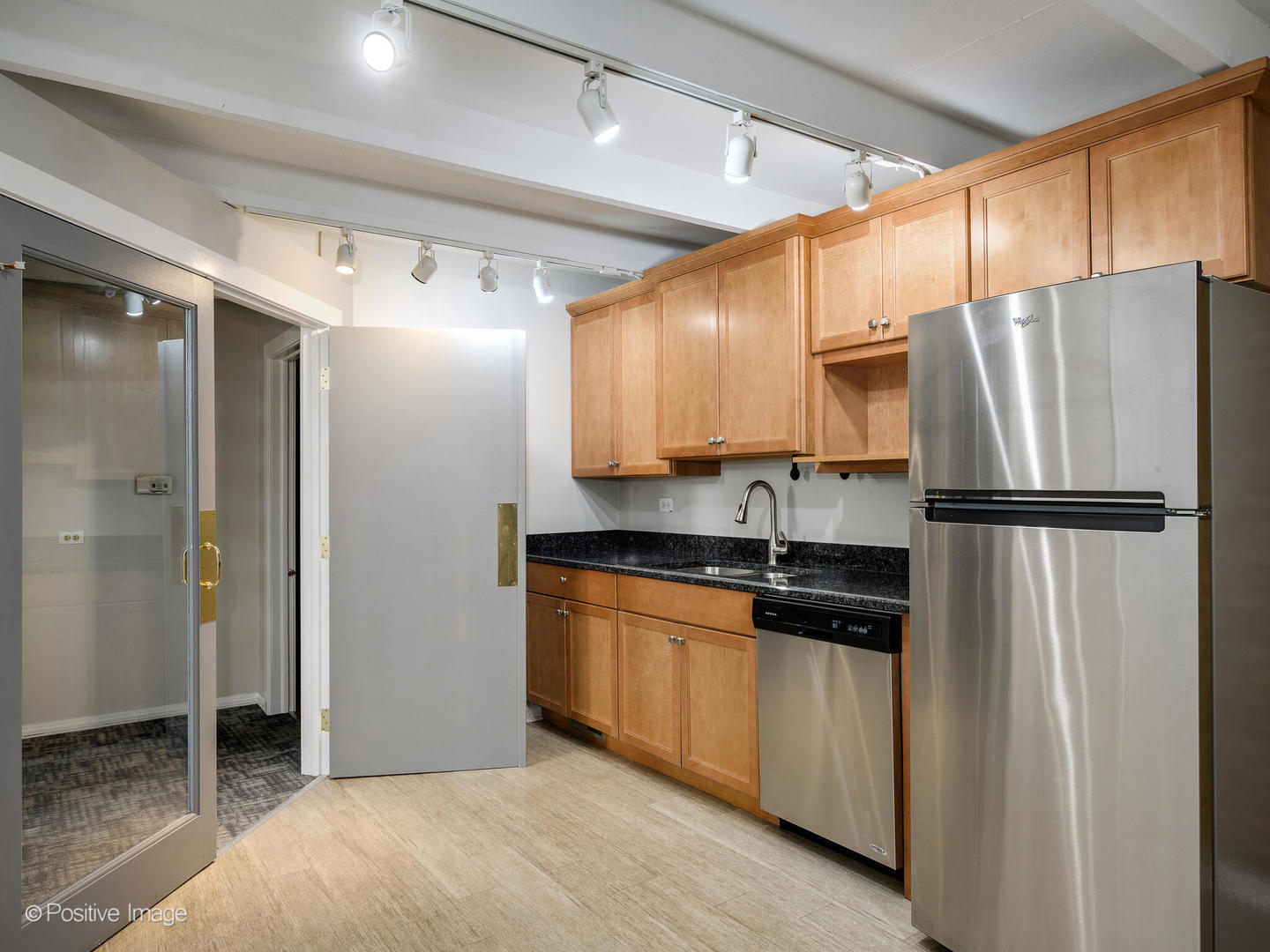 660 La Salle Place Unit: SPDC-VU1