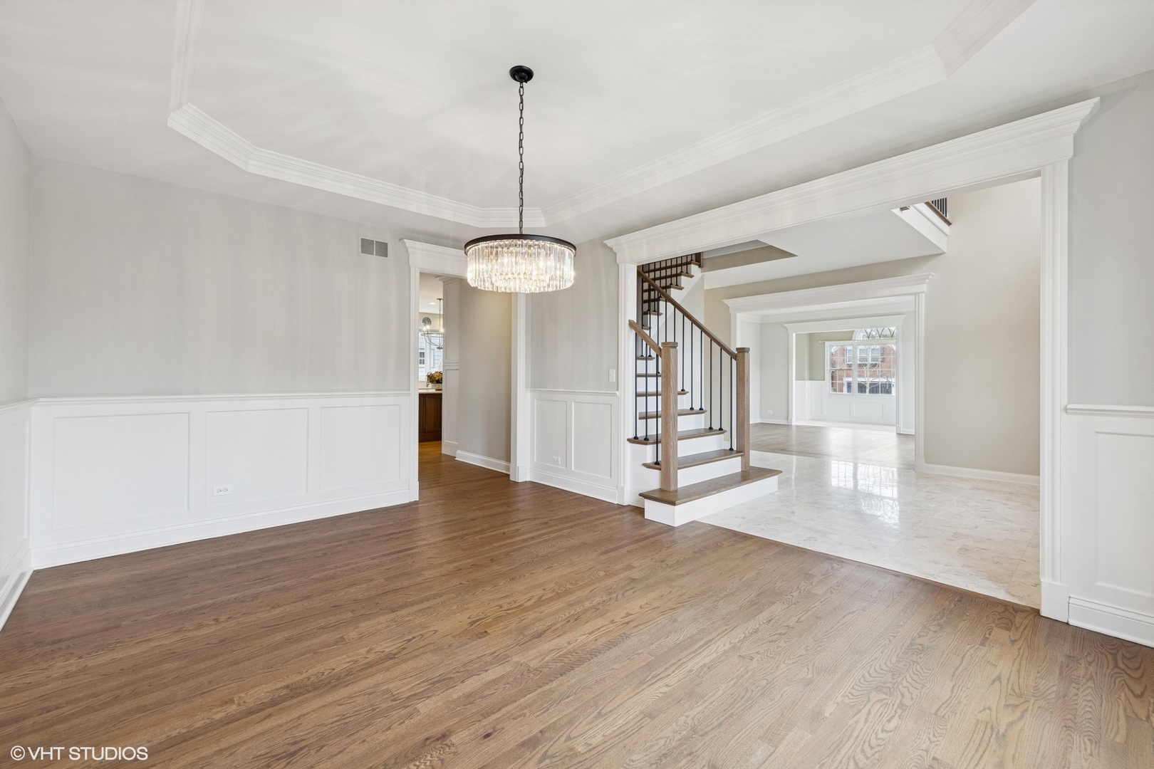 132 S Chandler Avenue