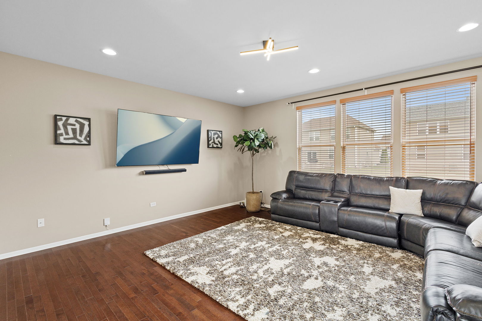 3420 Empress Drive