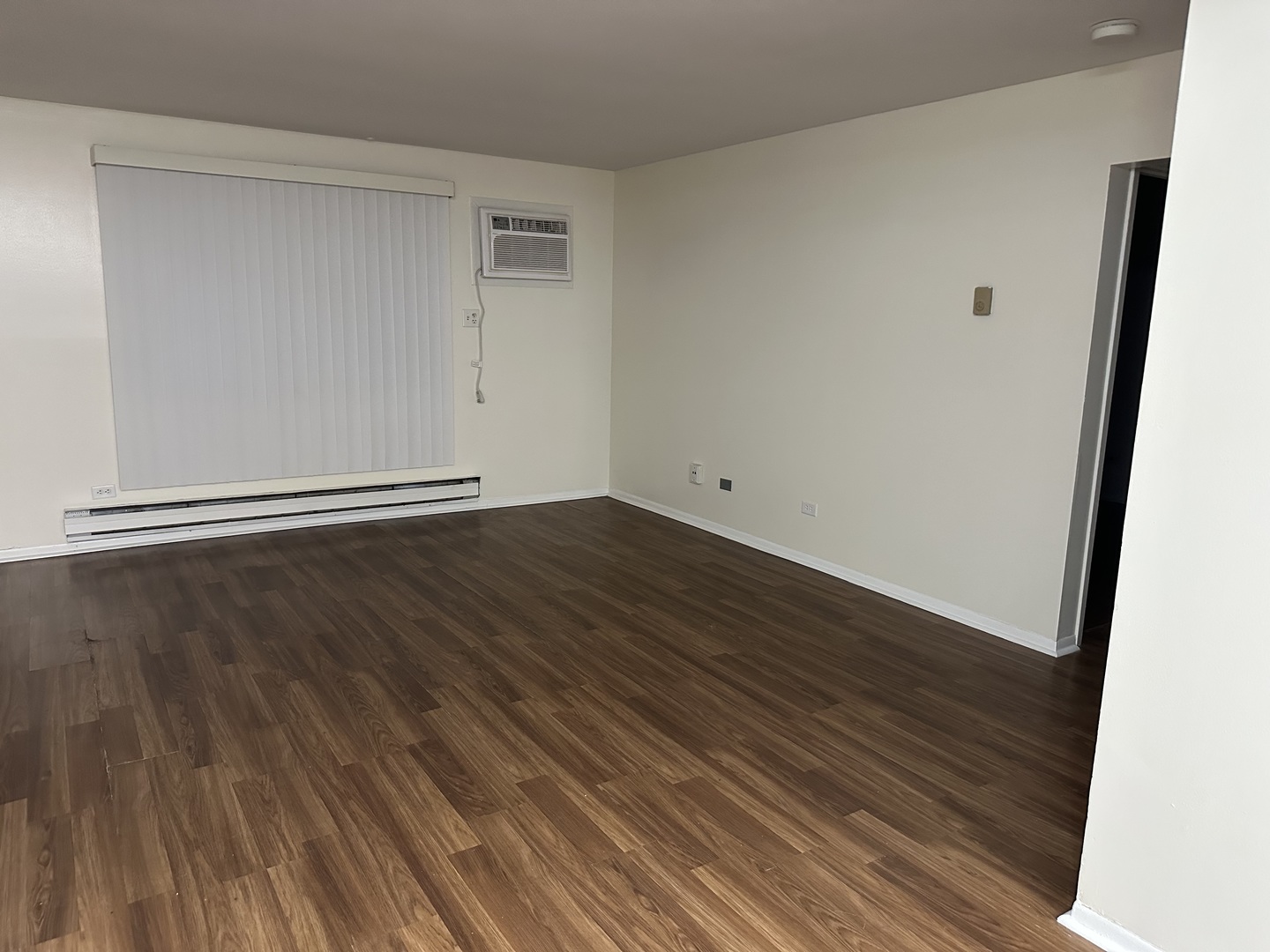 207 N Waters Edge Drive Unit: 101