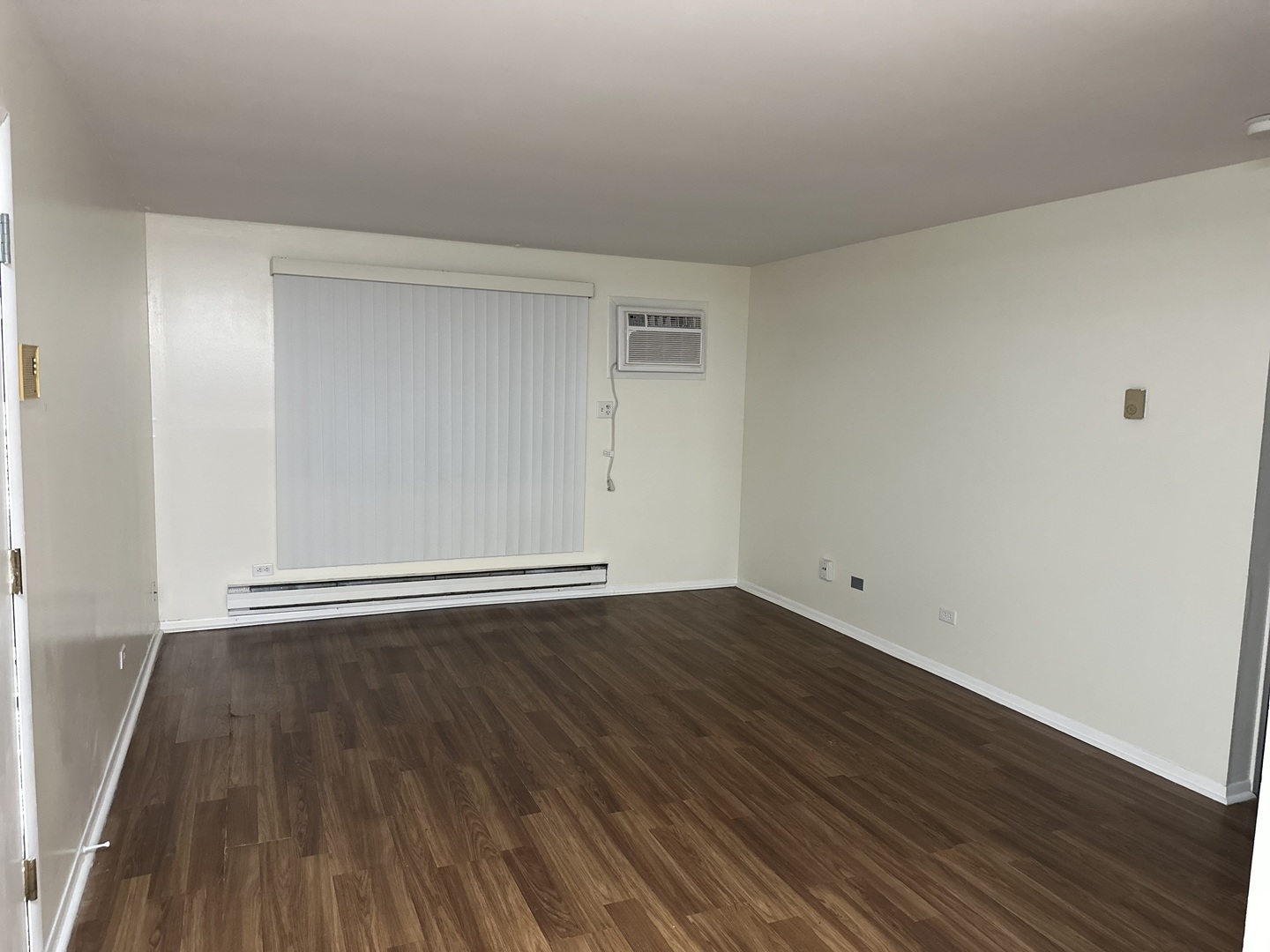 207 N Waters Edge Drive Unit: 101