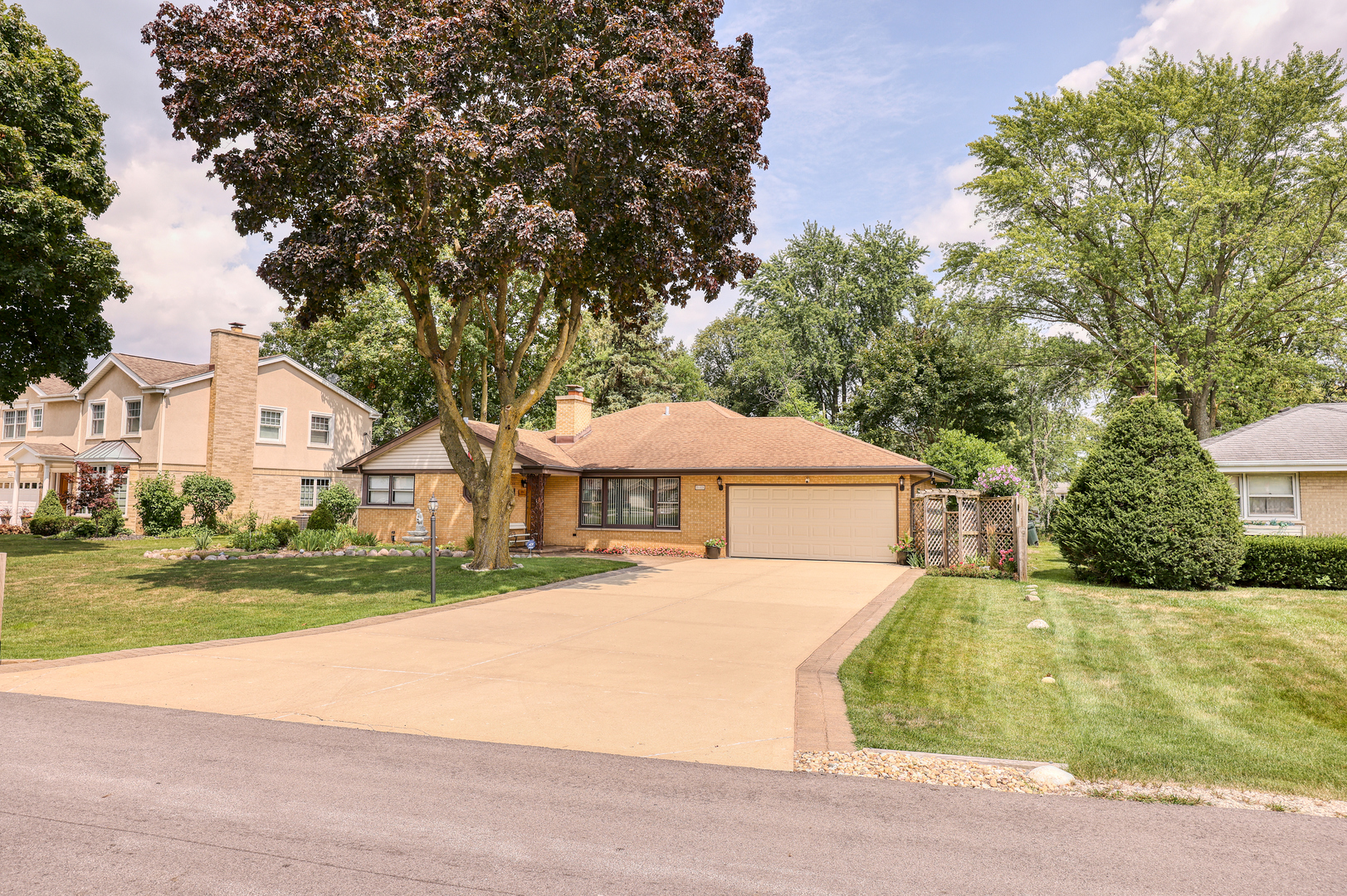 5N409 Eagle Terrace