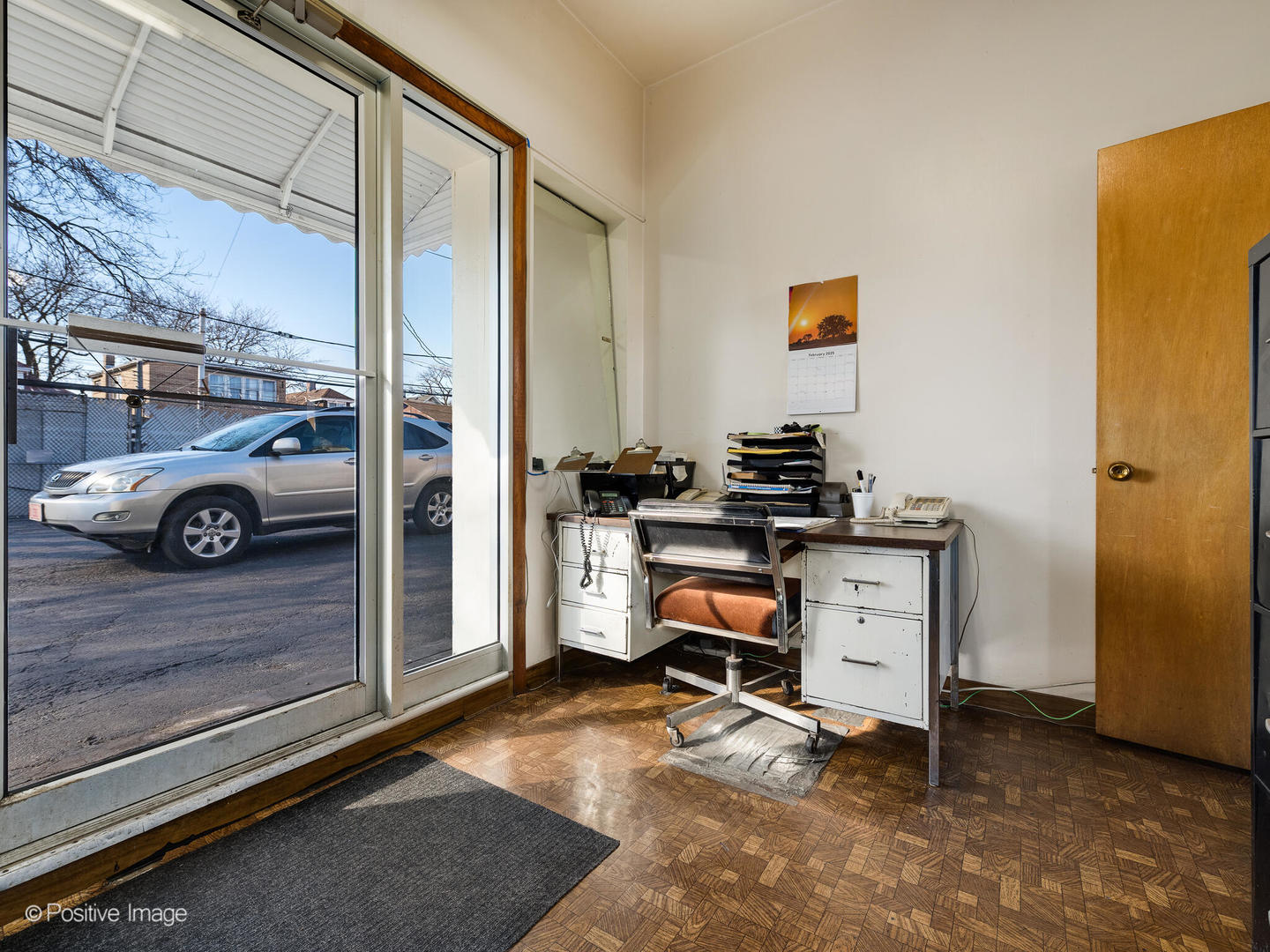 2200 N Cicero Avenue