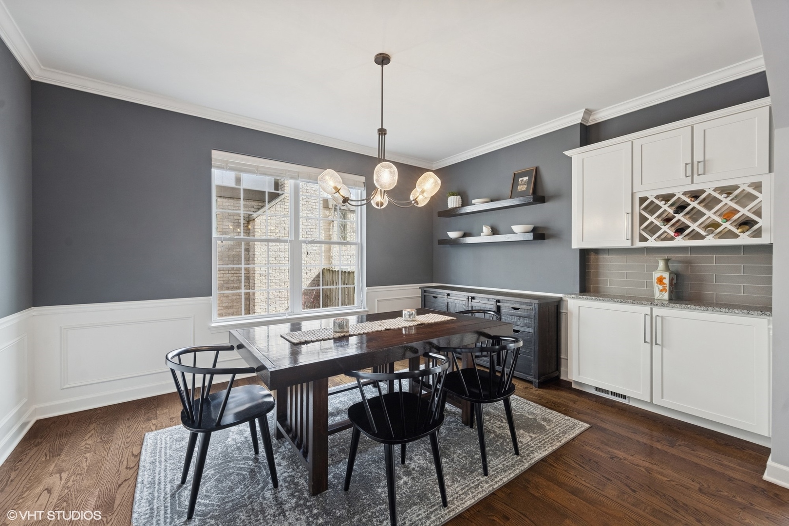 252 E 2nd Street