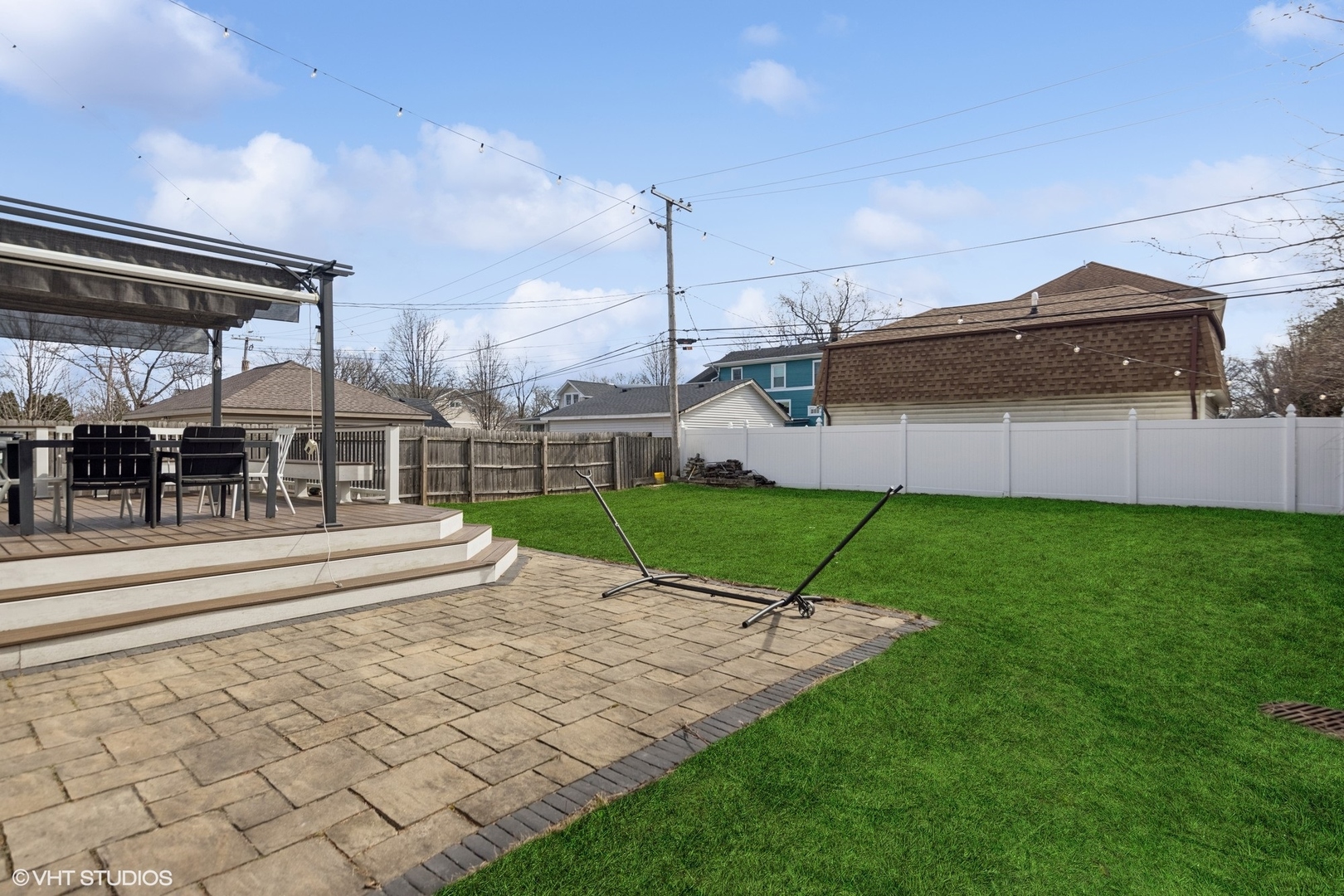 252 E 2nd Street