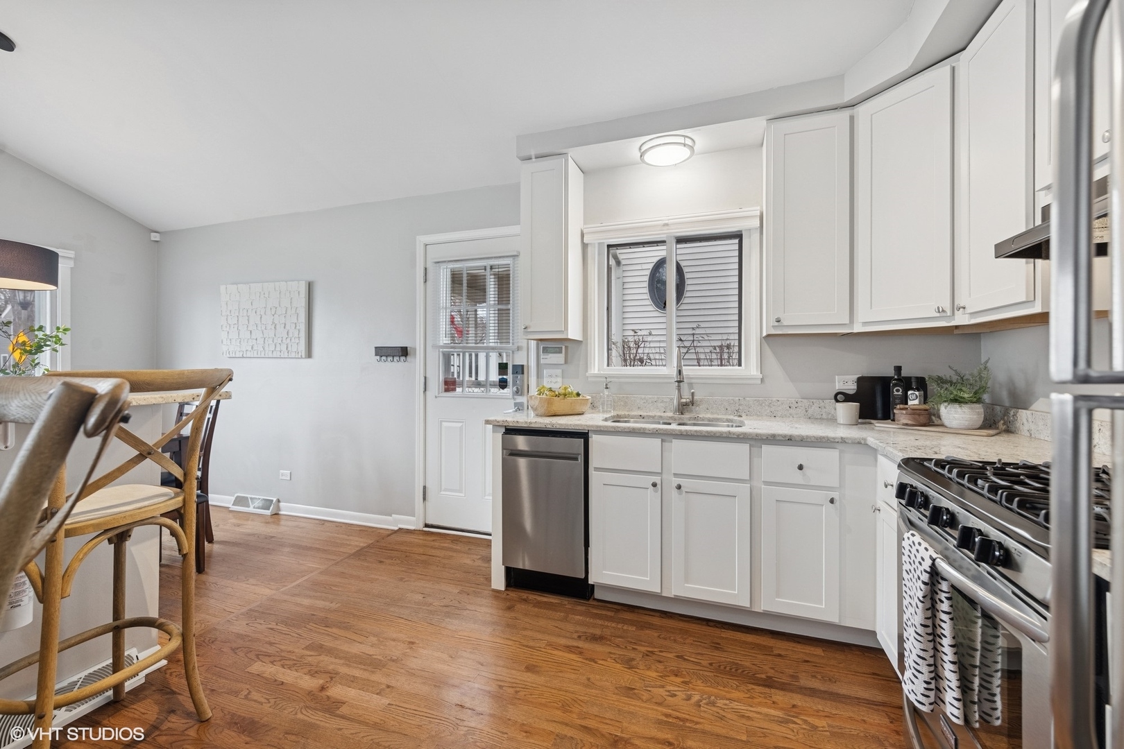 124 W Windsor Avenue