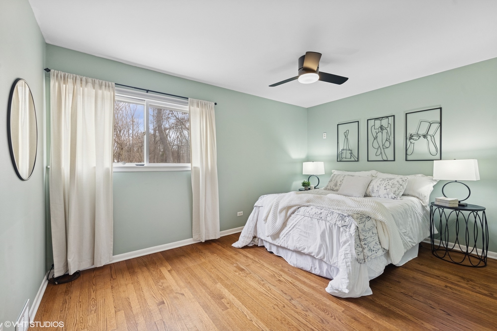124 W Windsor Avenue