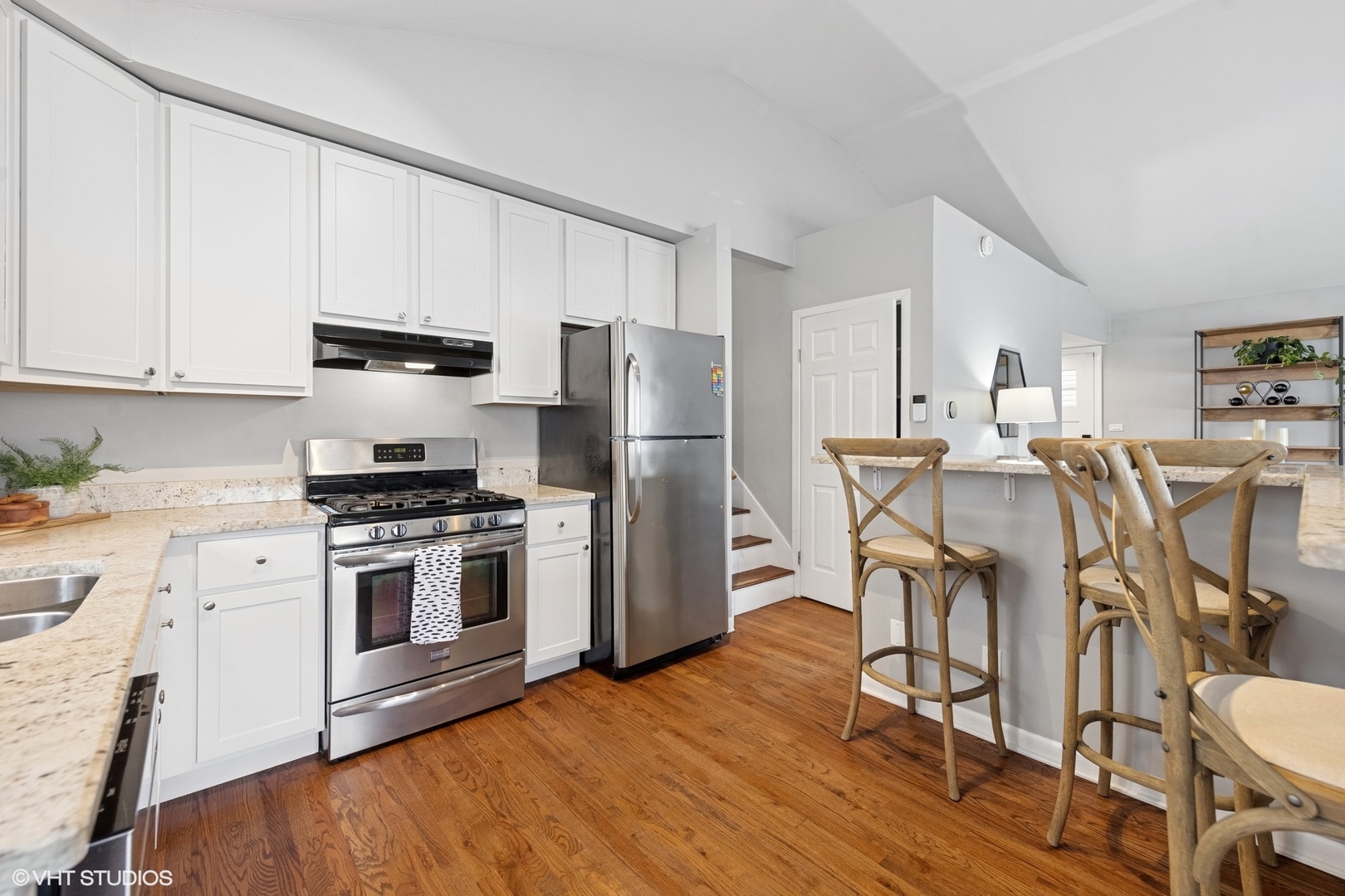 124 W Windsor Avenue