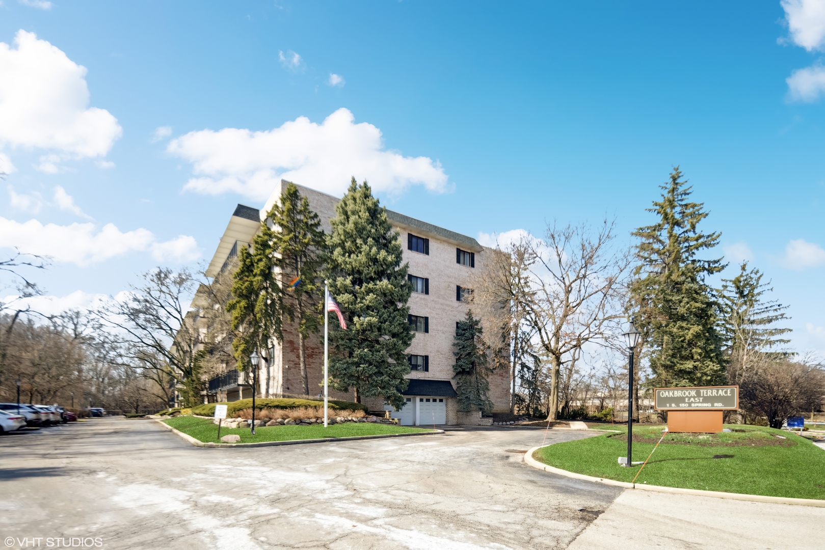 1S150 Spring Road Unit: 4I