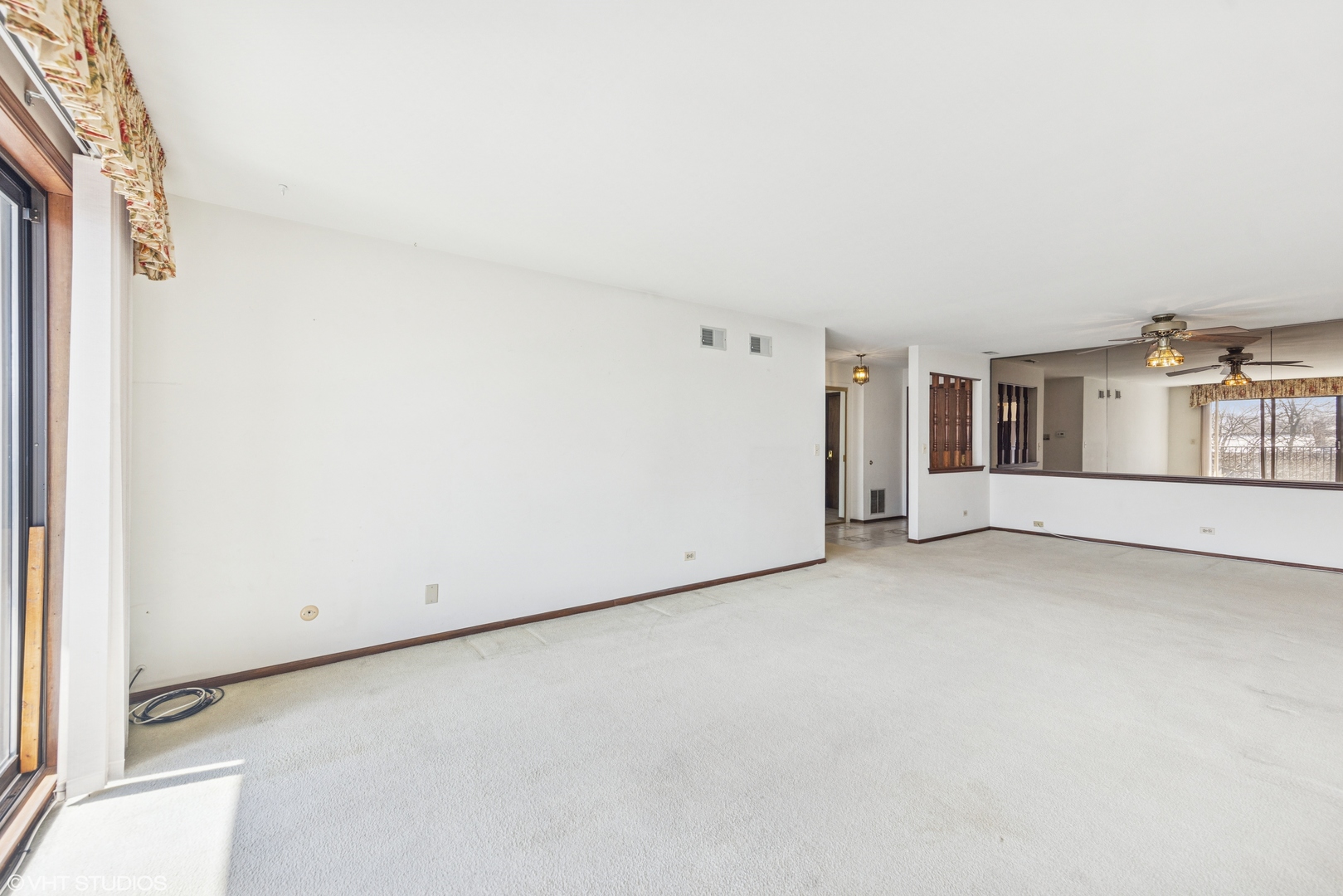 1S150 Spring Road Unit: 4I