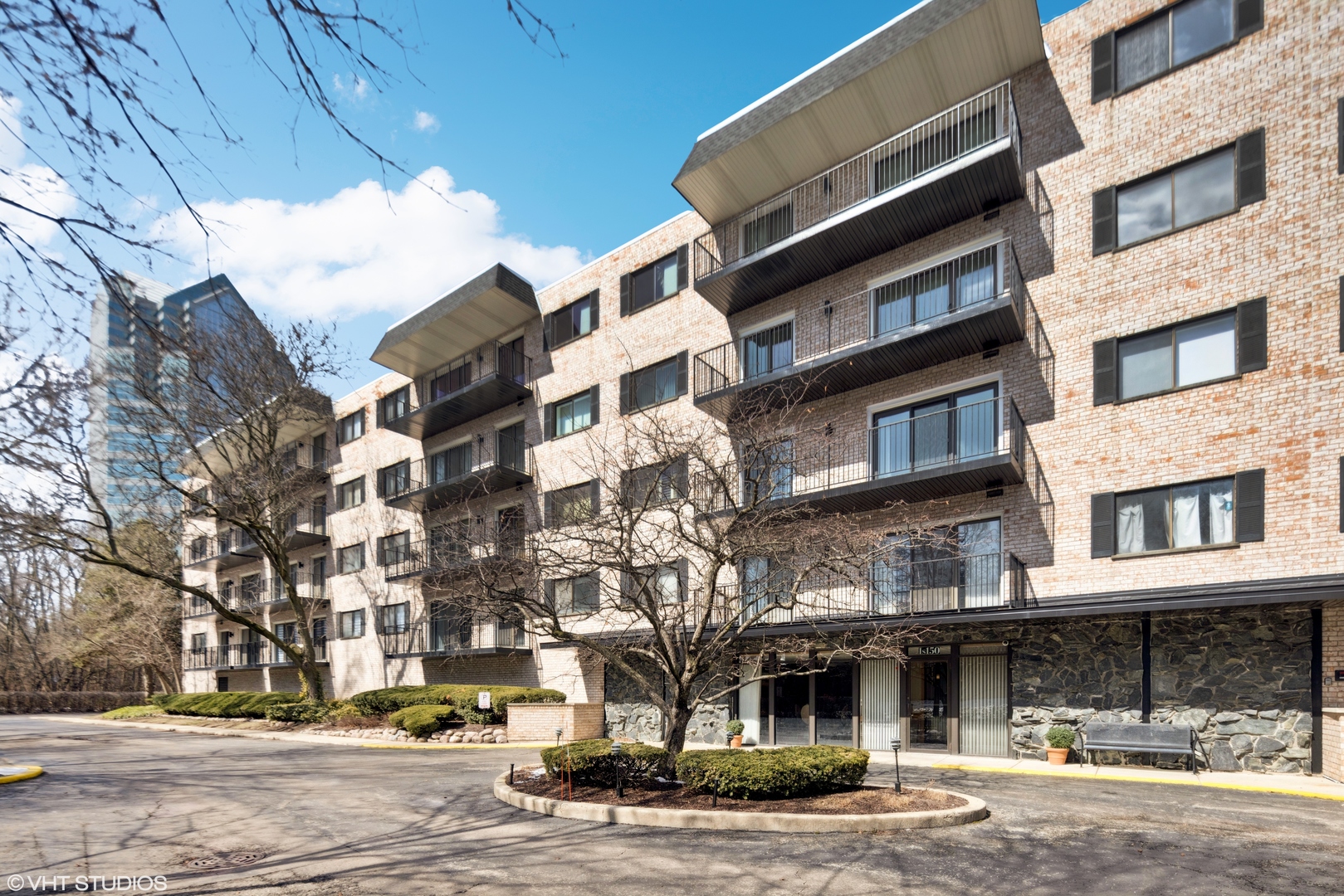 1S150 Spring Road Unit: 4I