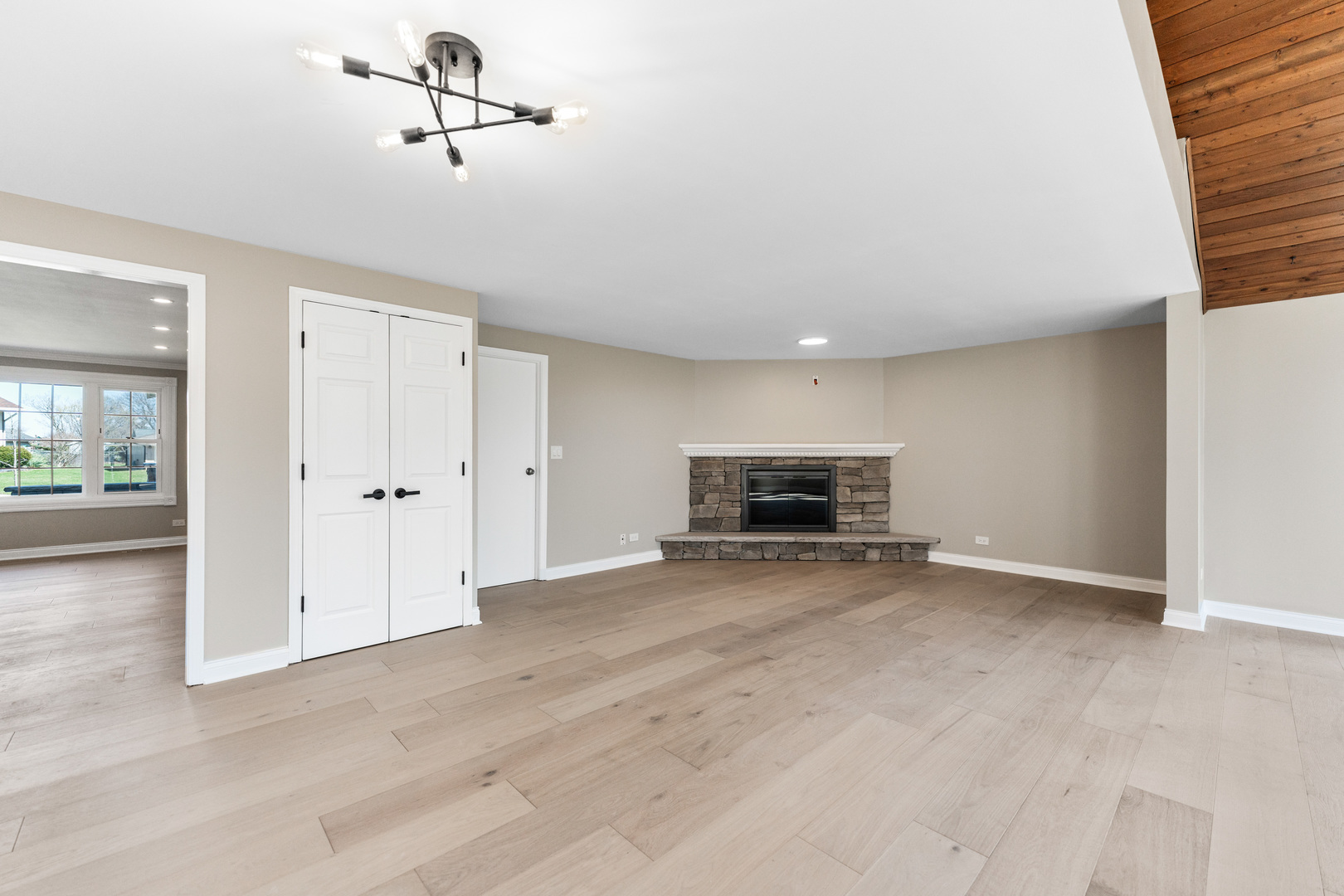 814 Stamford Court