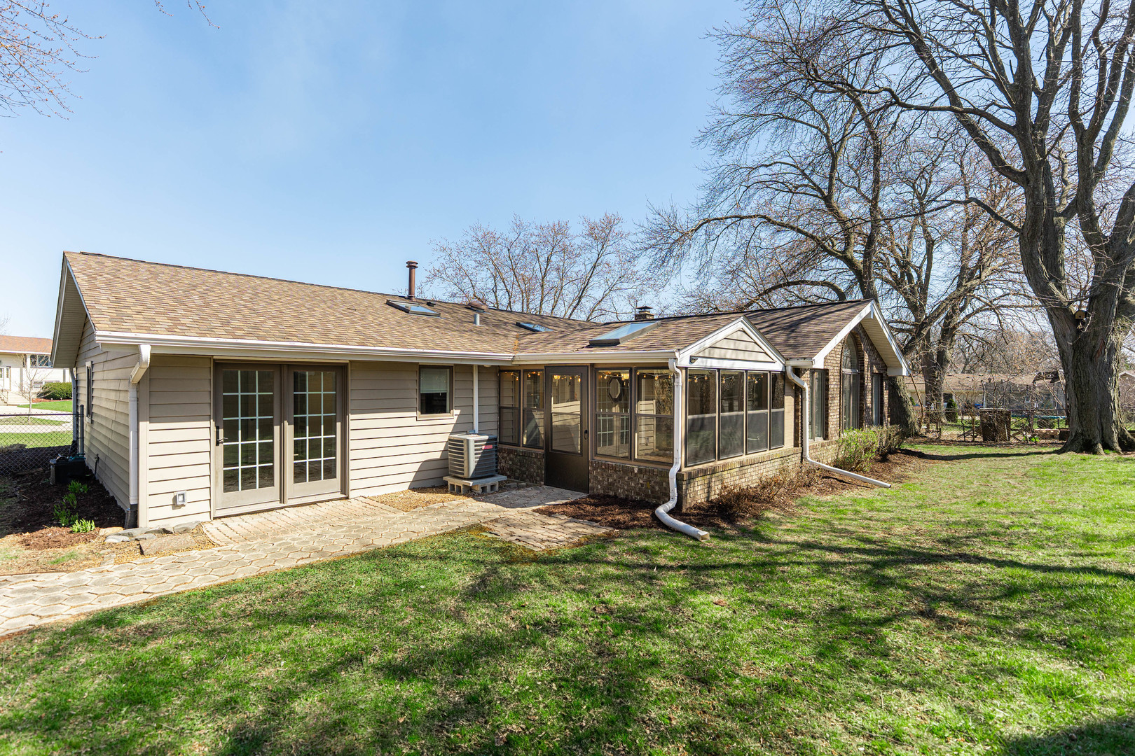 814 Stamford Court