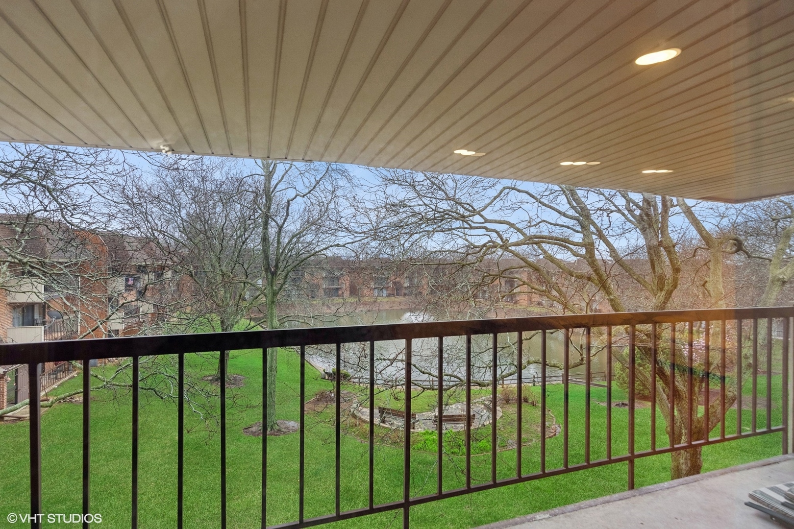111 E Janata Boulevard Unit: 3B