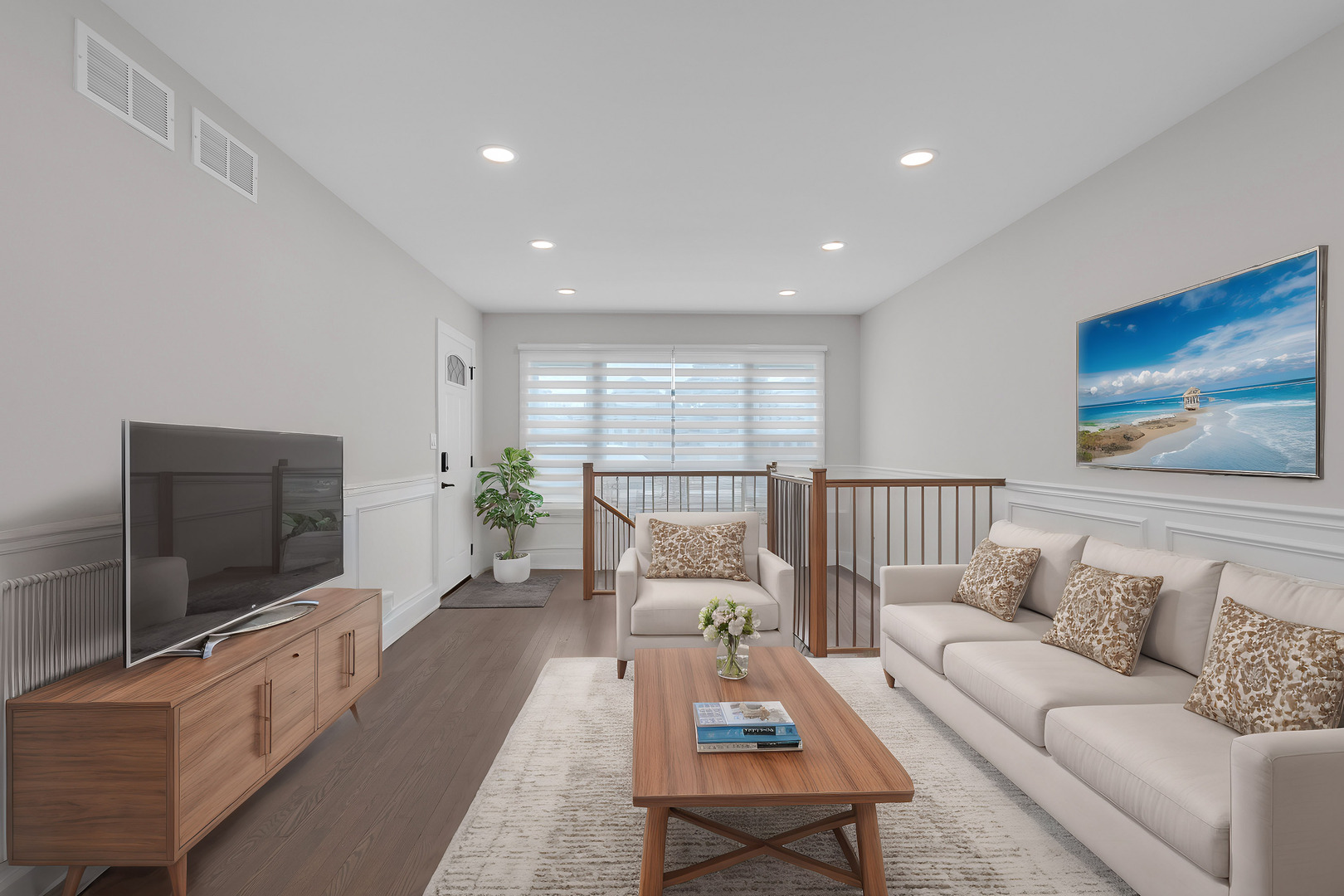 2919 N 74th Court