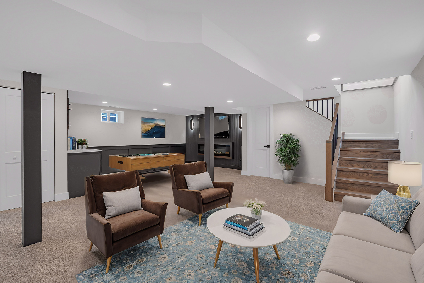 2919 N 74th Court
