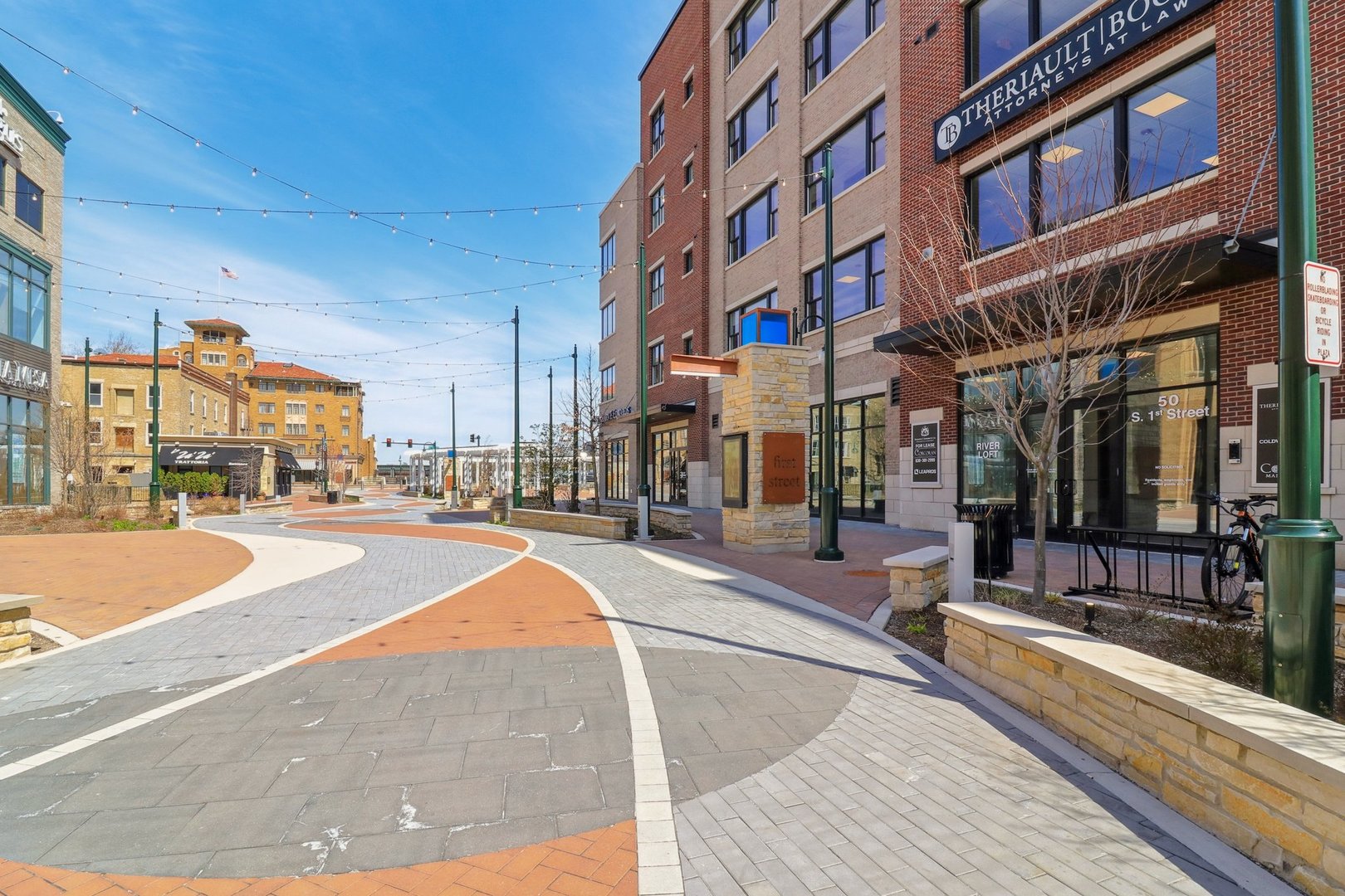 50 S 1st Street Unit: 5D