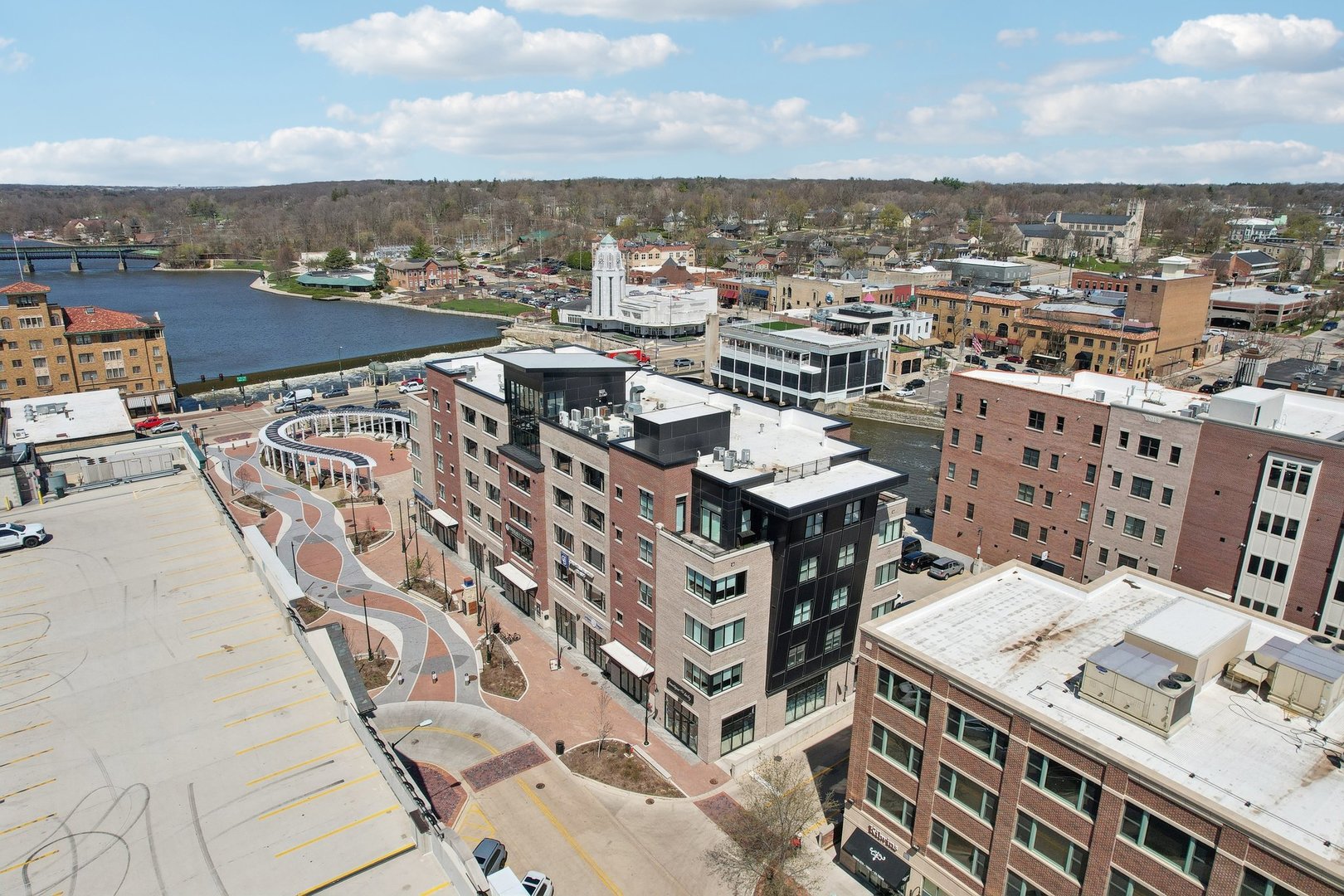 50 S 1st Street Unit: 5D