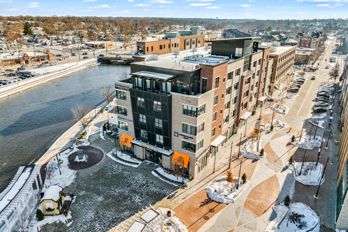 50 S 1st Street Unit: 5D