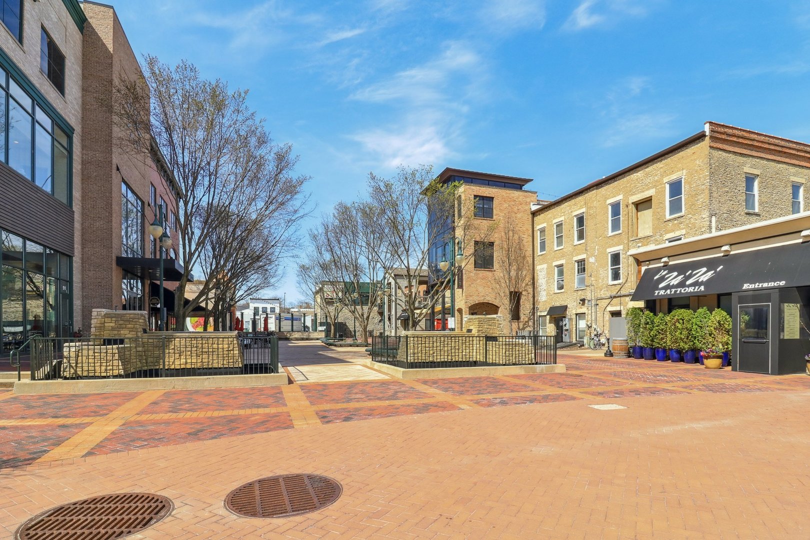 50 S 1st Street Unit: 5D