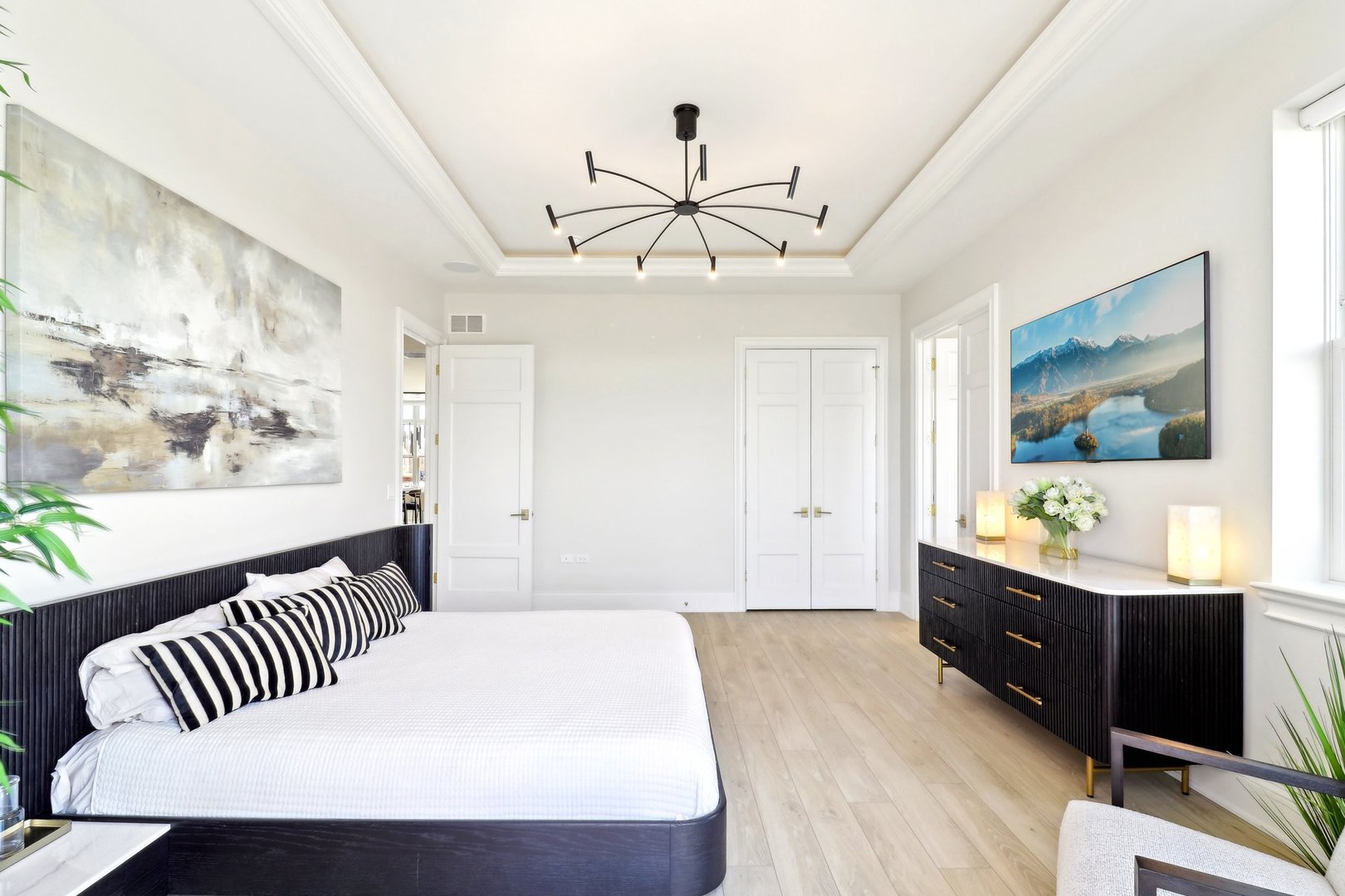 50 S 1st Street Unit: 5D
