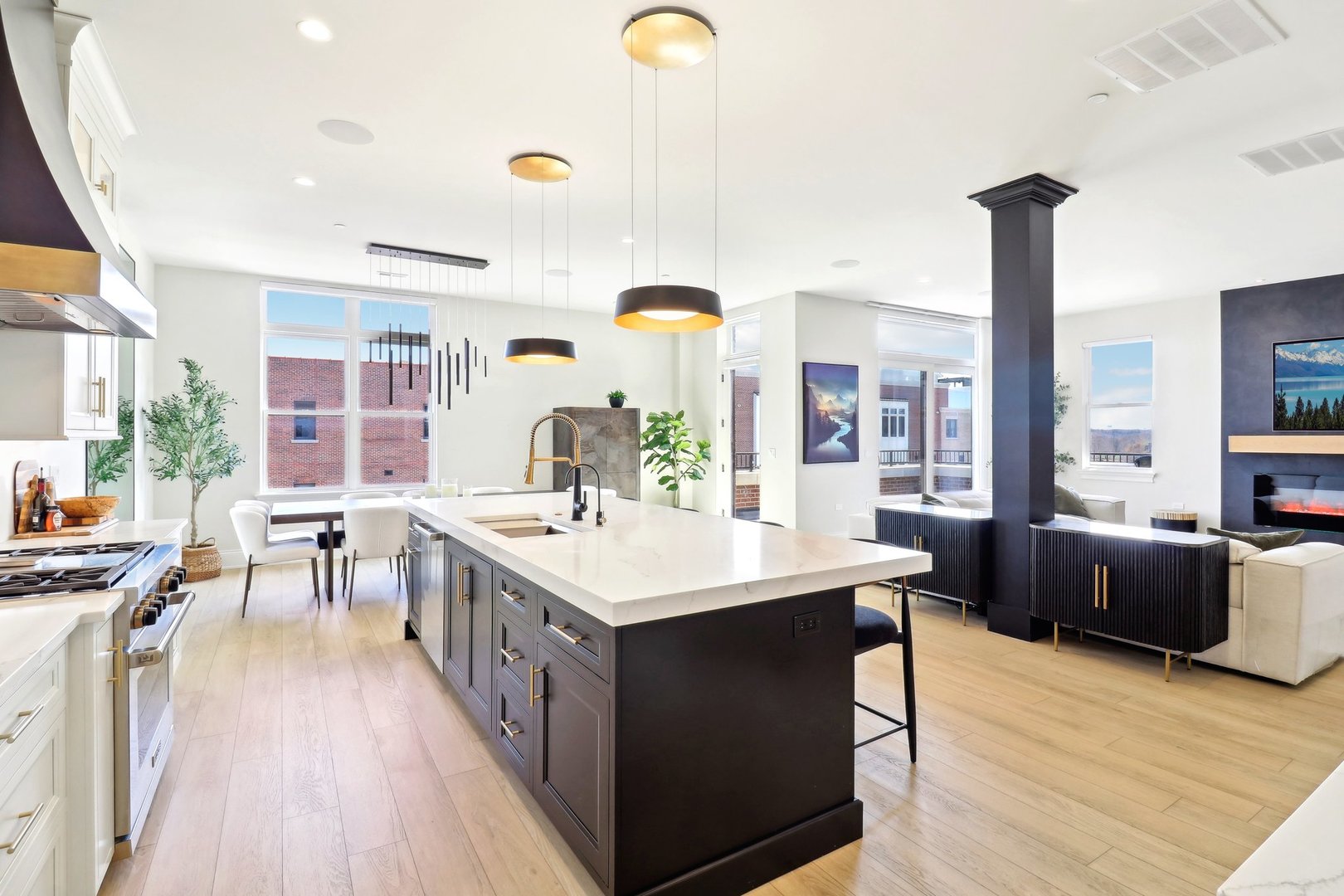 50 S 1st Street Unit: 5D