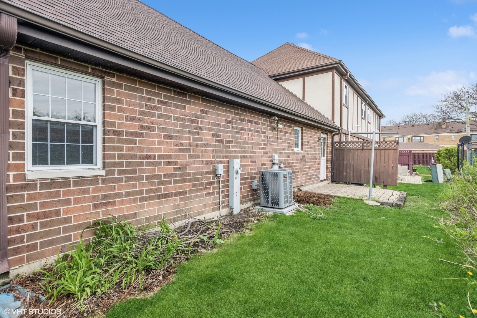 427 W Saint Charles Road